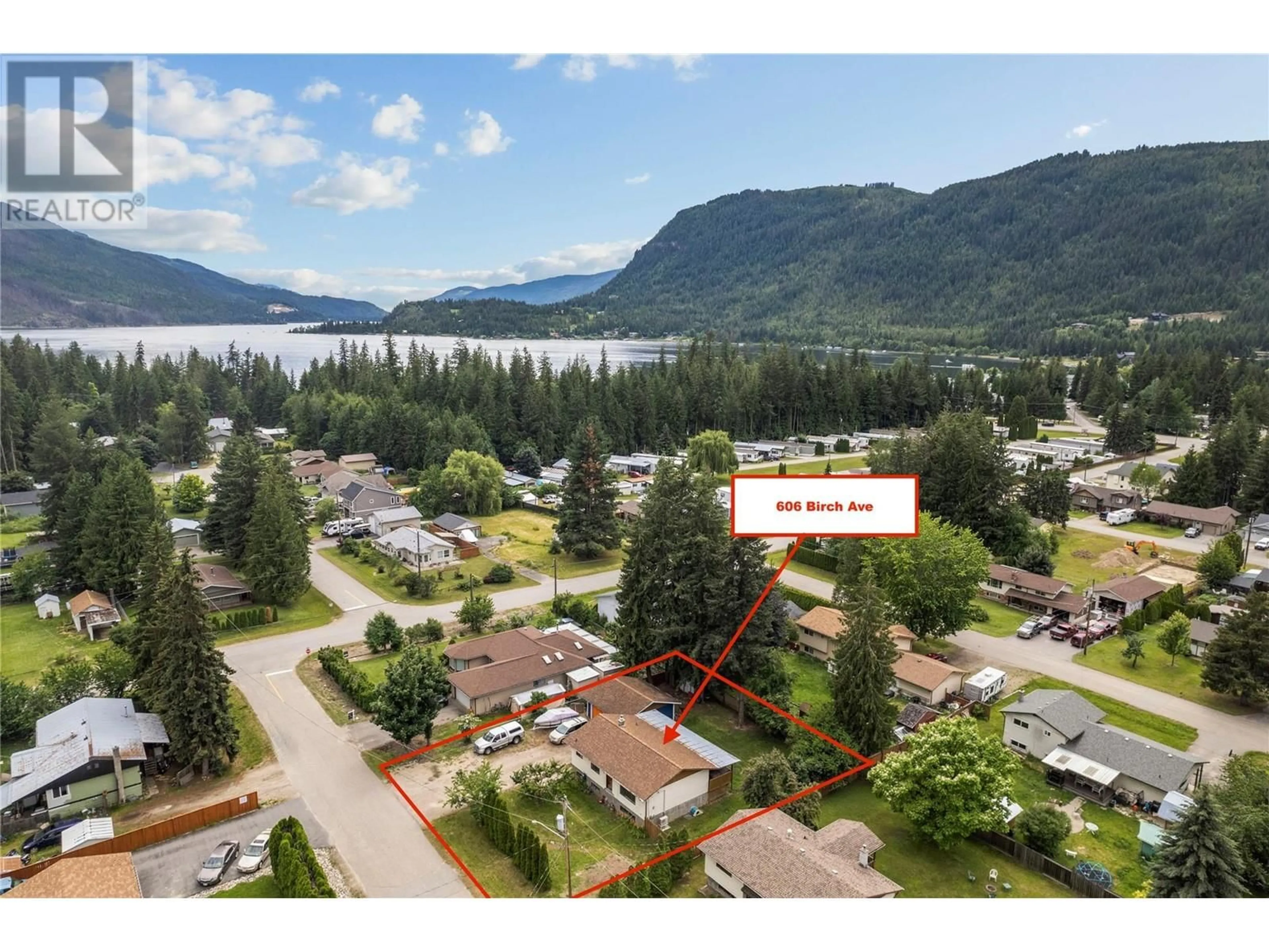 Lakeview for 606 Birch Avenue, Sicamous British Columbia V0E2V0