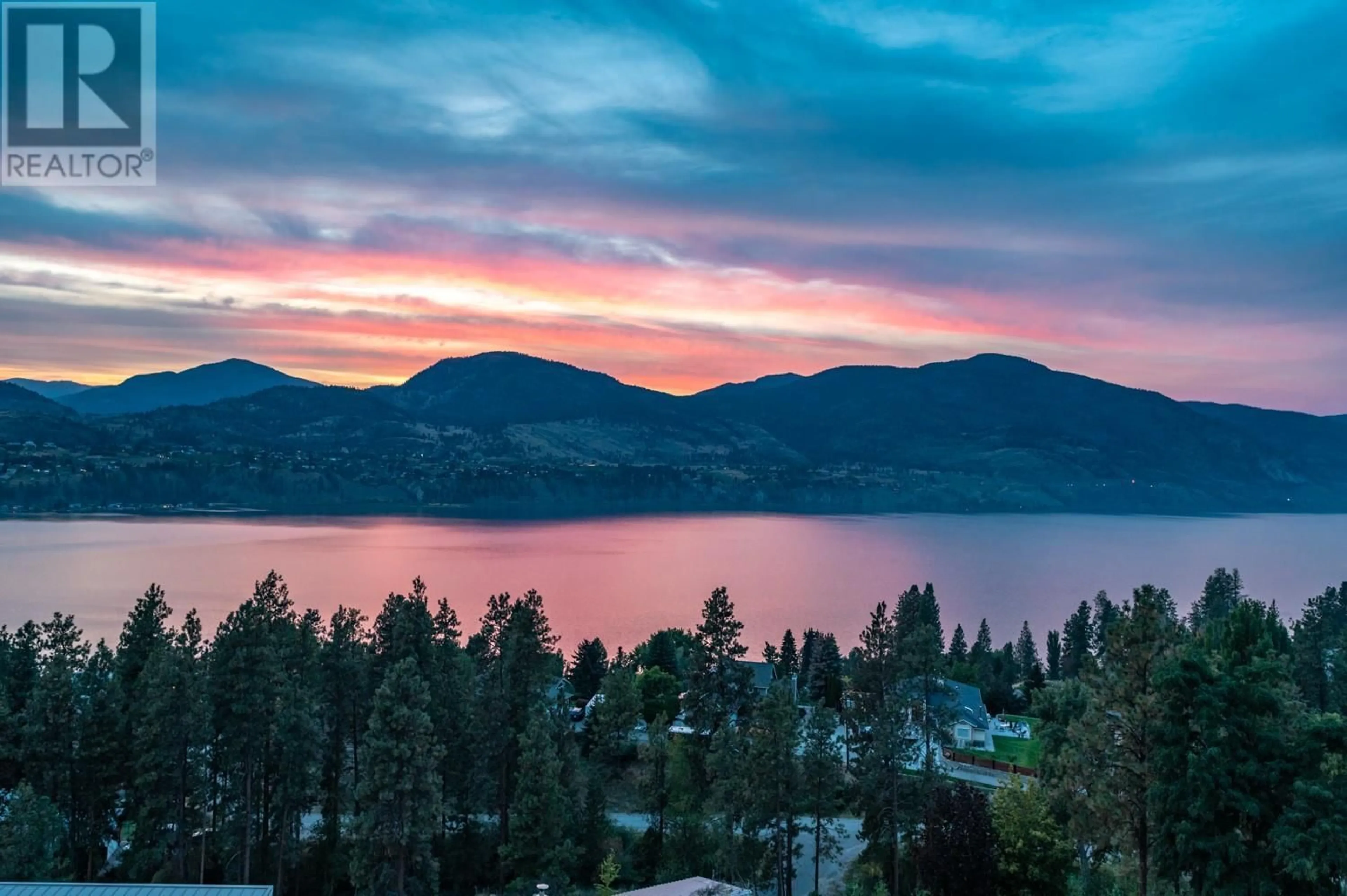 A pic from exterior of the house or condo, lake for 142 Vintage Boulevard, Okanagan Falls British Columbia V0H1R3