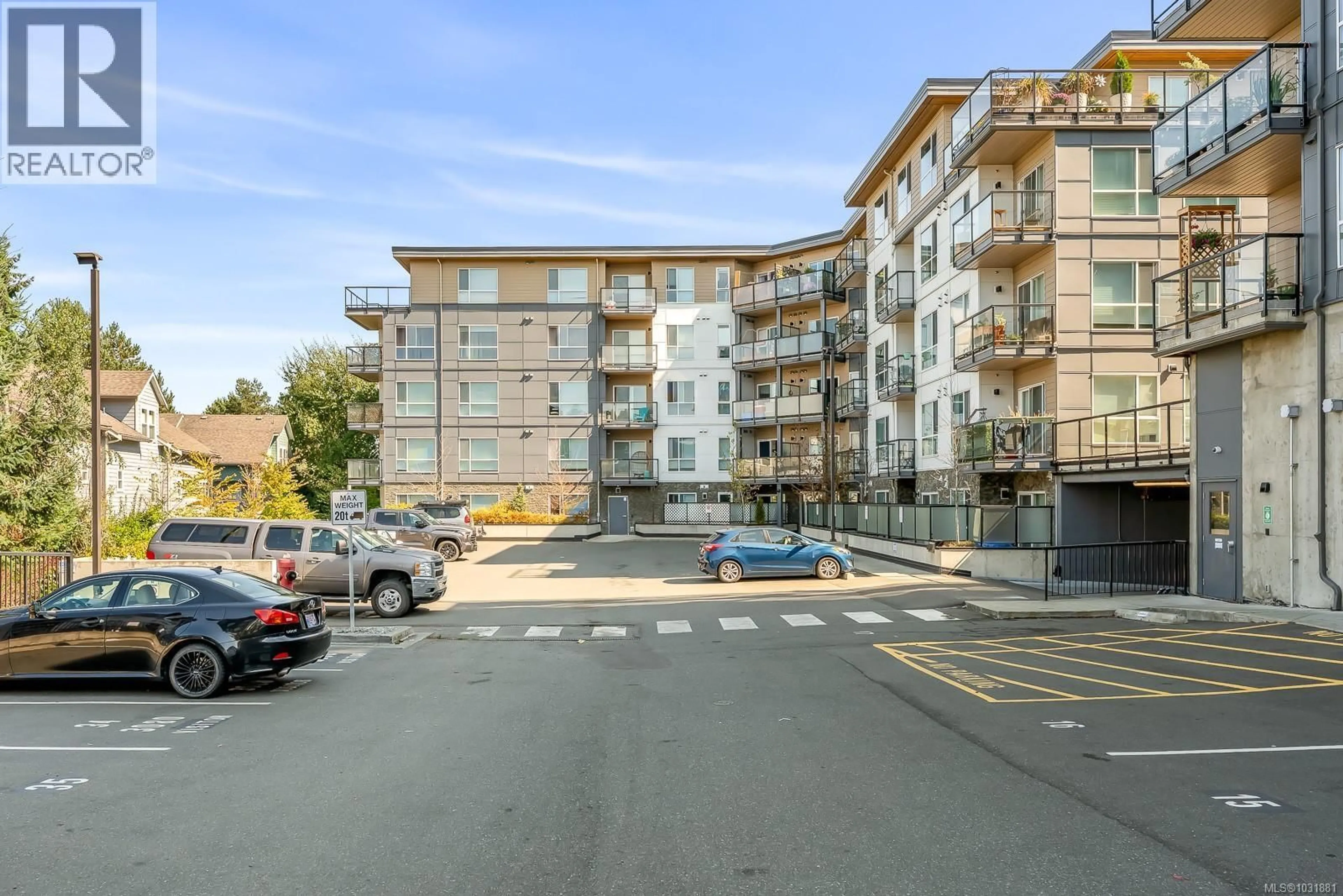 A pic from outside/outdoor area/front of a property/back of a property/a pic from drone, unknown for 308 - 3070 KILPATRICK AVENUE, Courtenay British Columbia V9N0G7