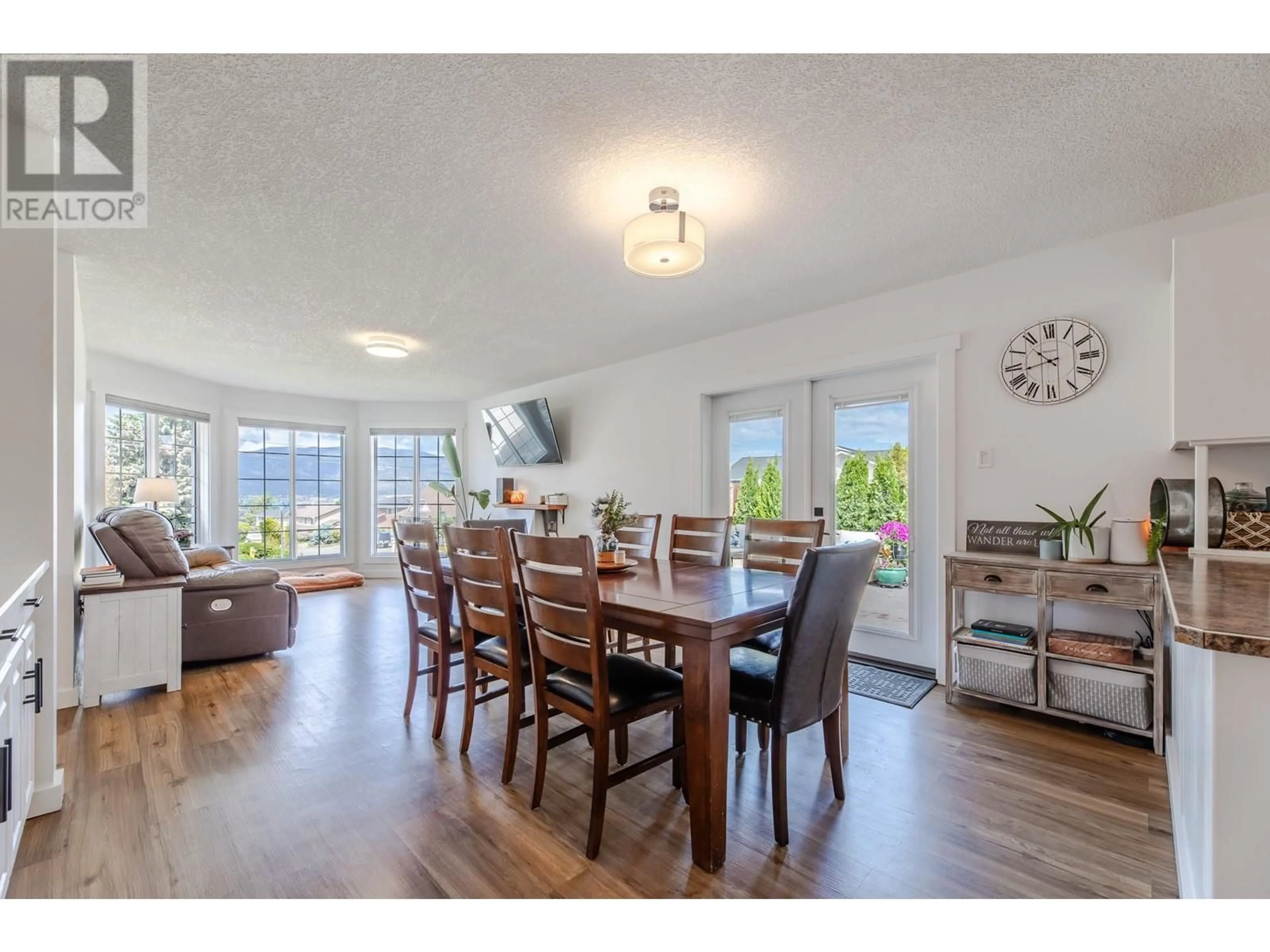 Dining room for 798 ARMSTRONG Drive, Penticton British Columbia V2A8E6