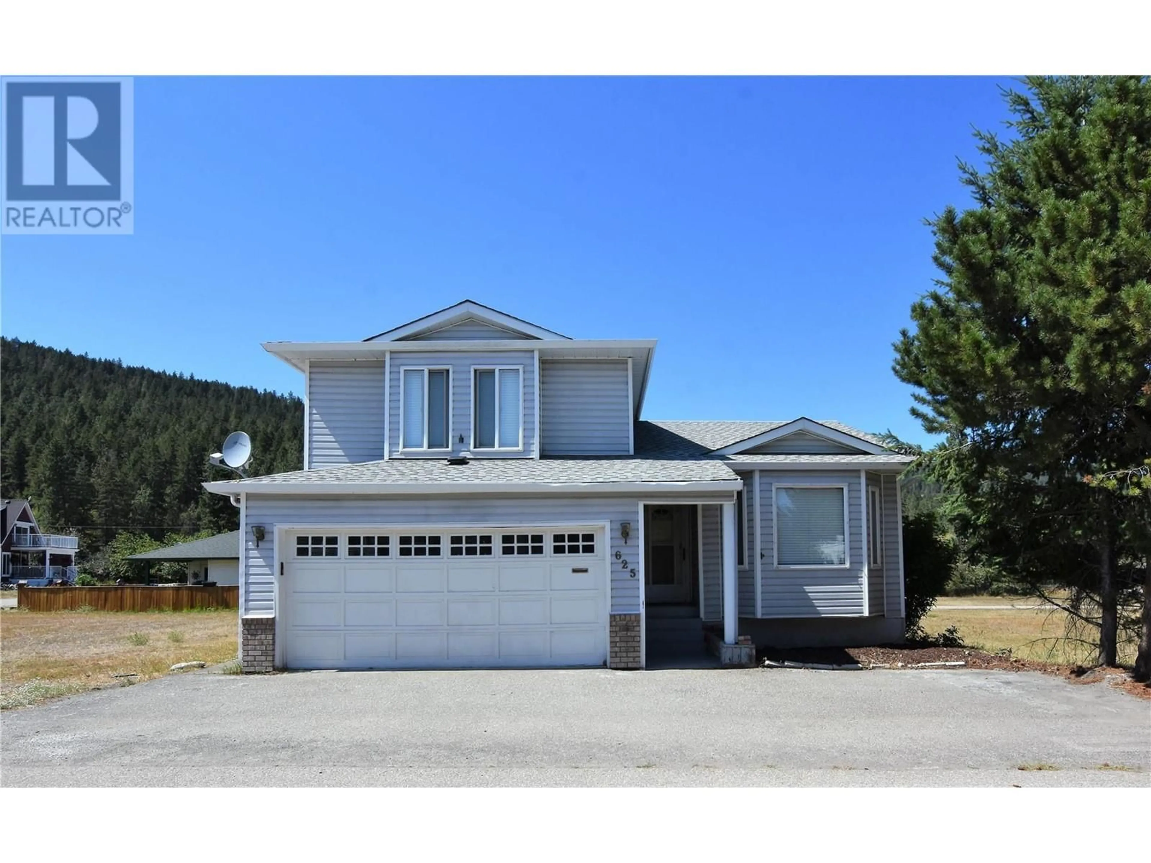 Frontside or backside of a home for 625 Nighthawk Avenue, Vernon British Columbia V1H2A1