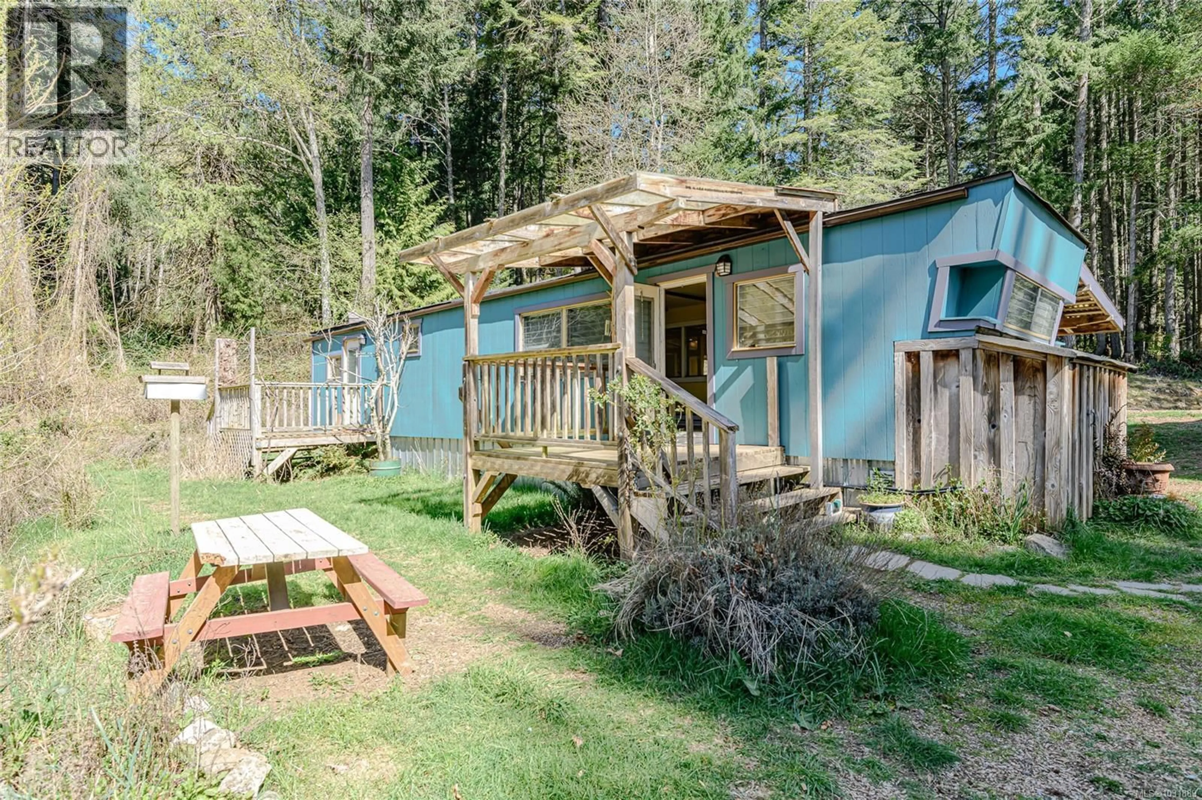 Patio, forest/trees view for 140 SALTAIR LANE, Salt Spring British Columbia V8K1Y5