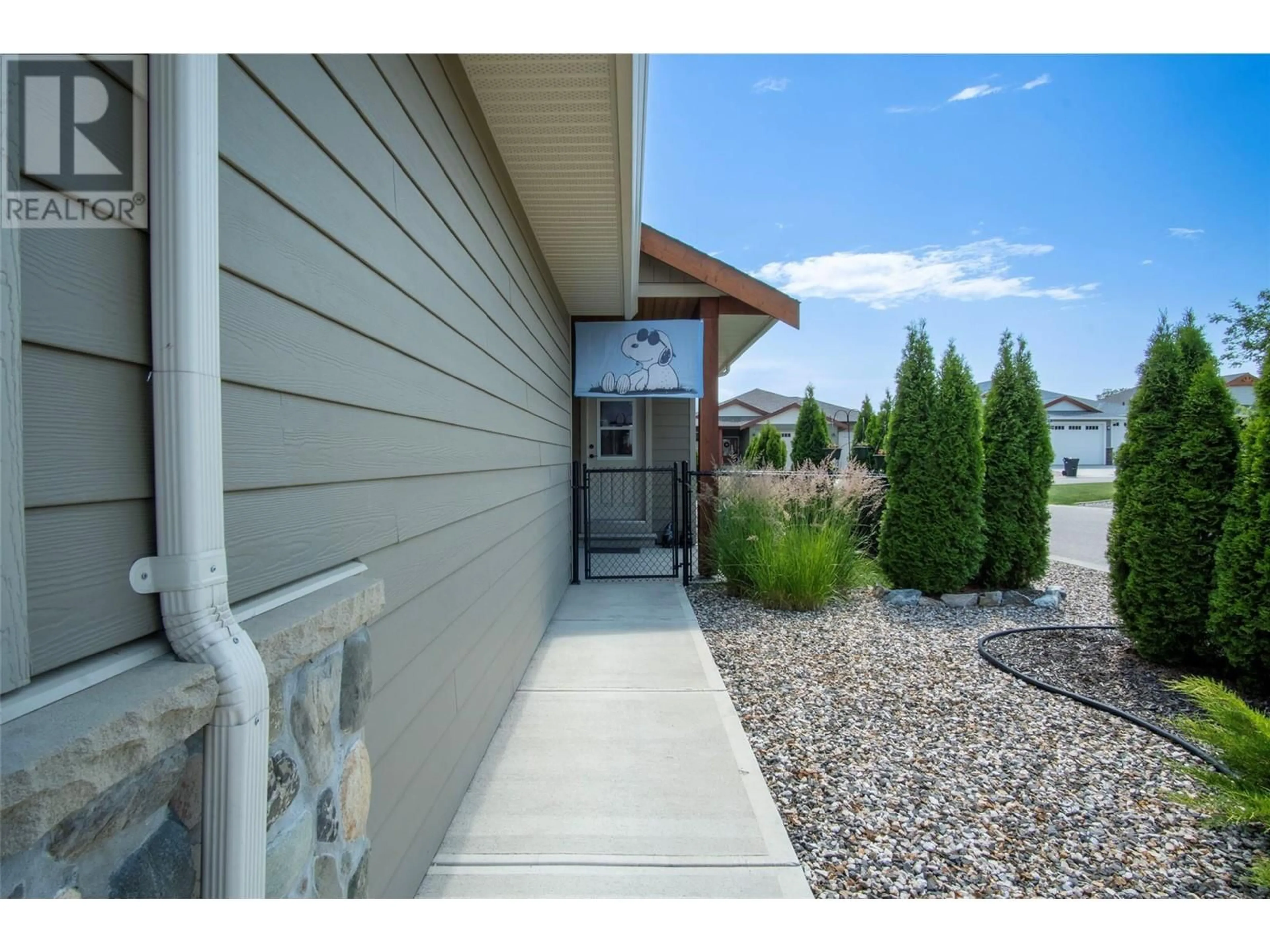 Indoor entryway for 2444 York Avenue Unit# 25 Lot# 25, Armstrong British Columbia V0E1B1