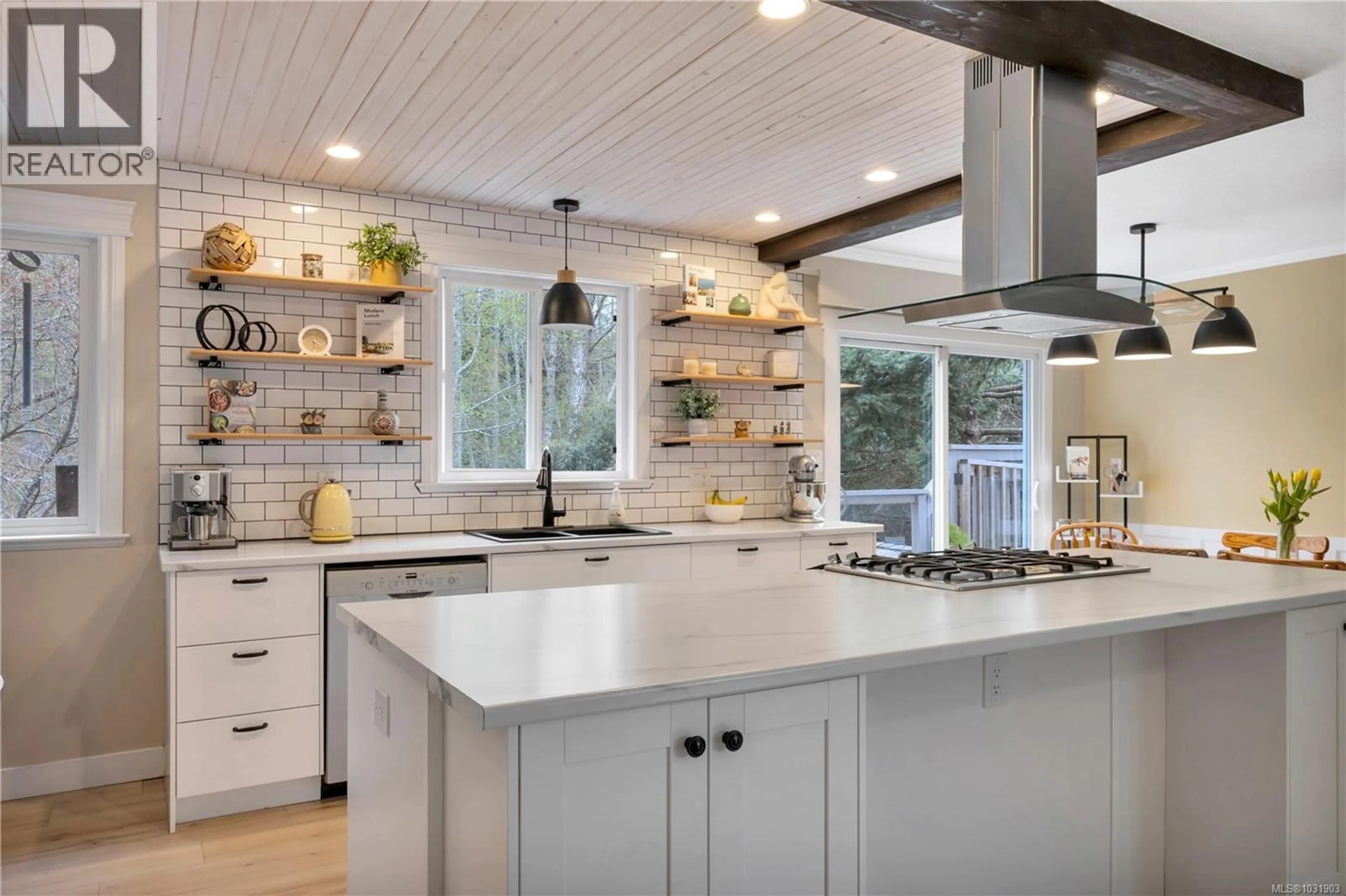 Open concept kitchen, ceramic/tile floor for 3424 HAMMOND BAY ROAD, Nanaimo British Columbia V9T1E6