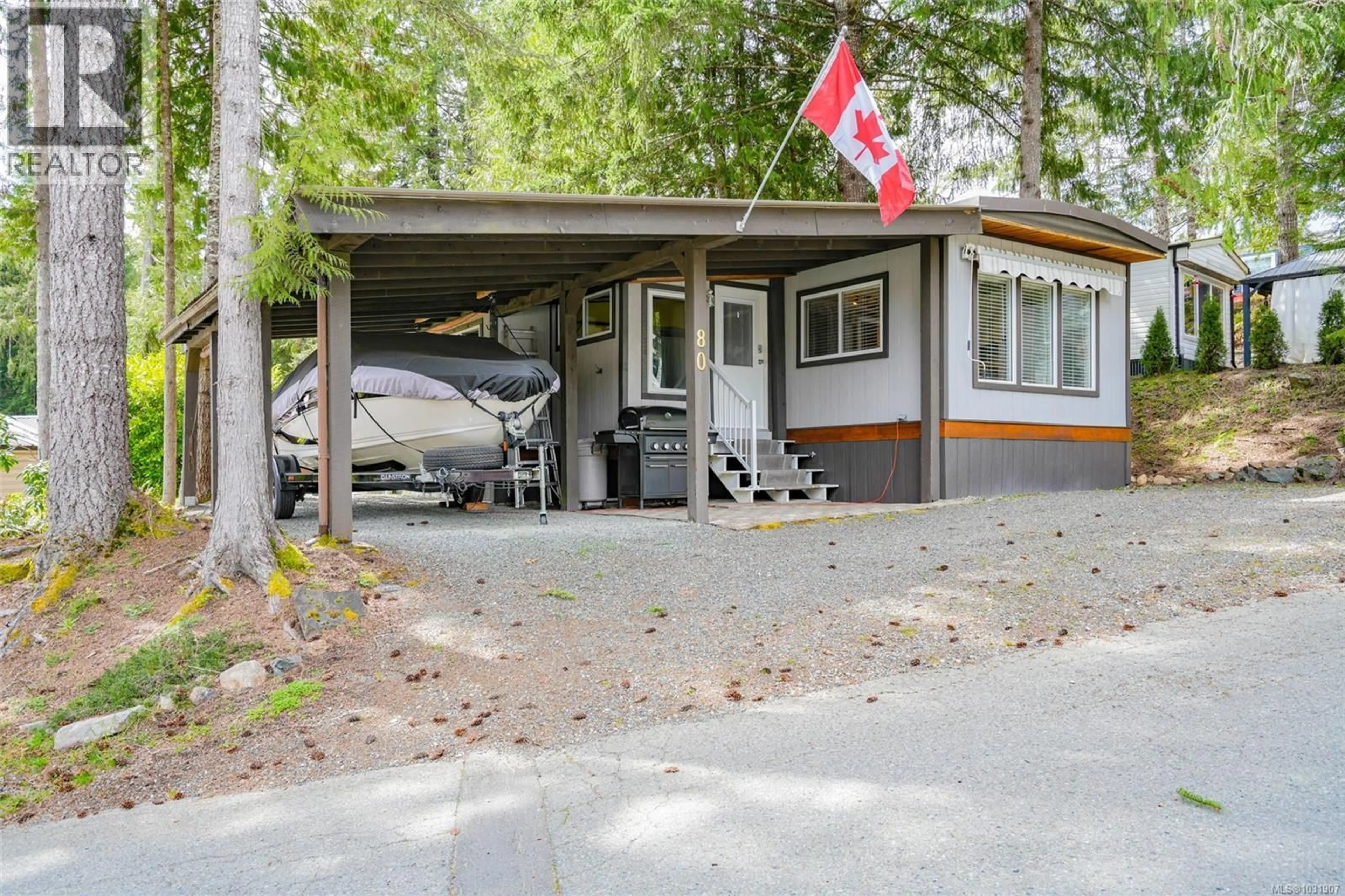 Indoor garage for 80 - 10325 LAKESHORE ROAD, Port Alberni British Columbia V9Y8G9