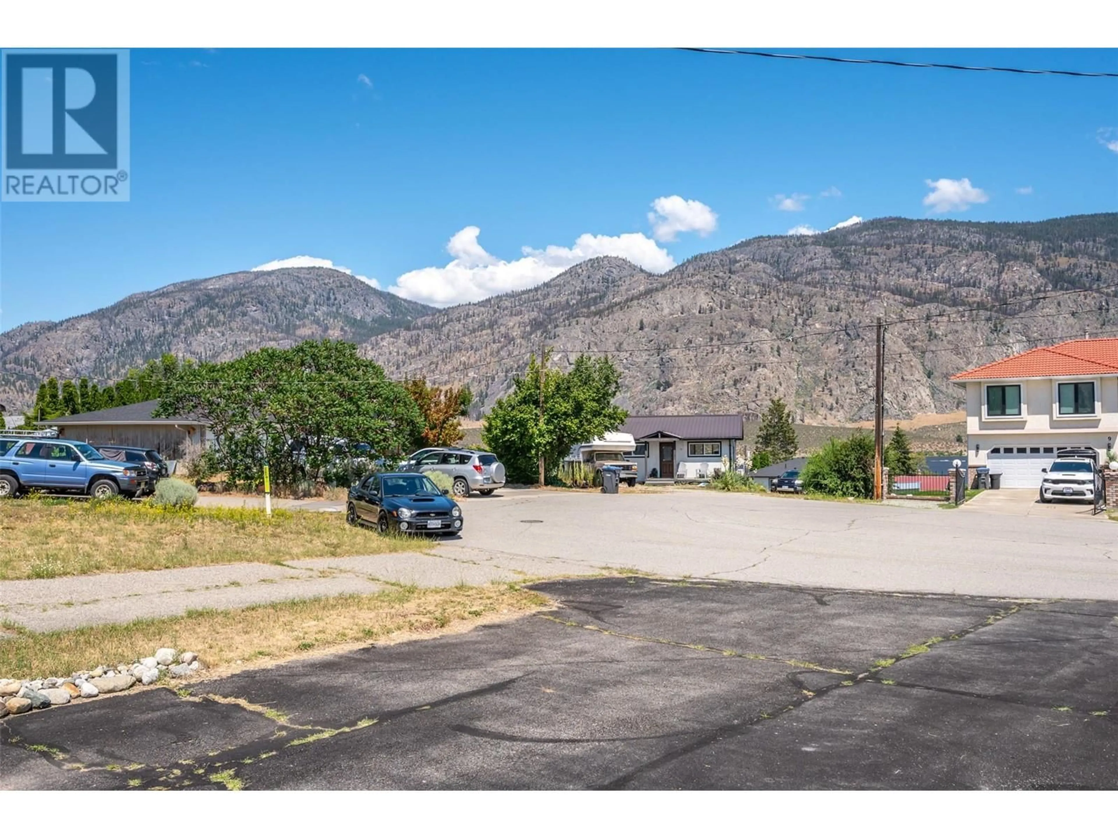 Street view for 8 MCINTOSH Court, Osoyoos British Columbia V0H1V2