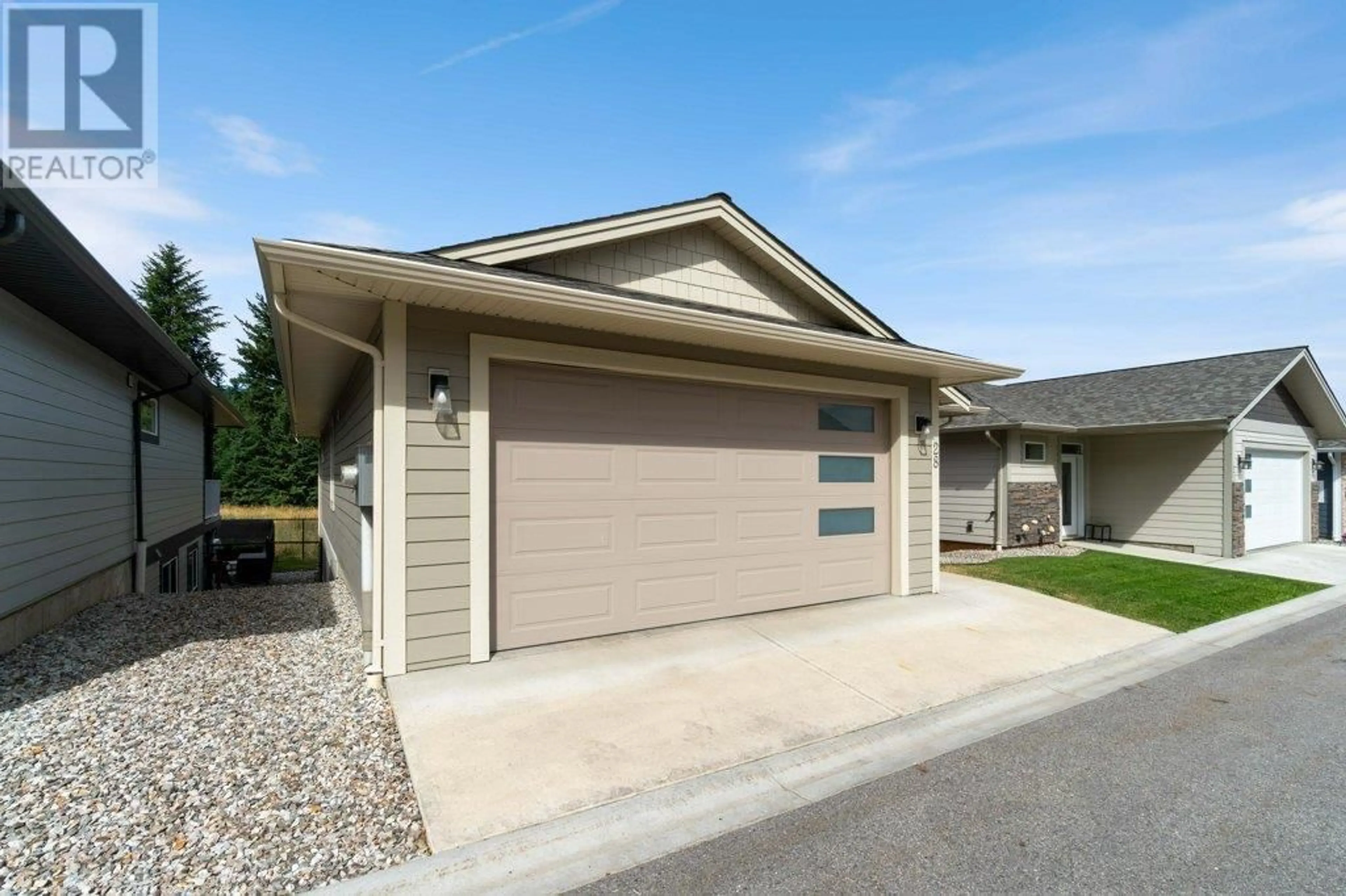 Frontside or backside of a home, cottage for 1791 10 Street SW Unit# 28, Salmon Arm British Columbia V1E0E9