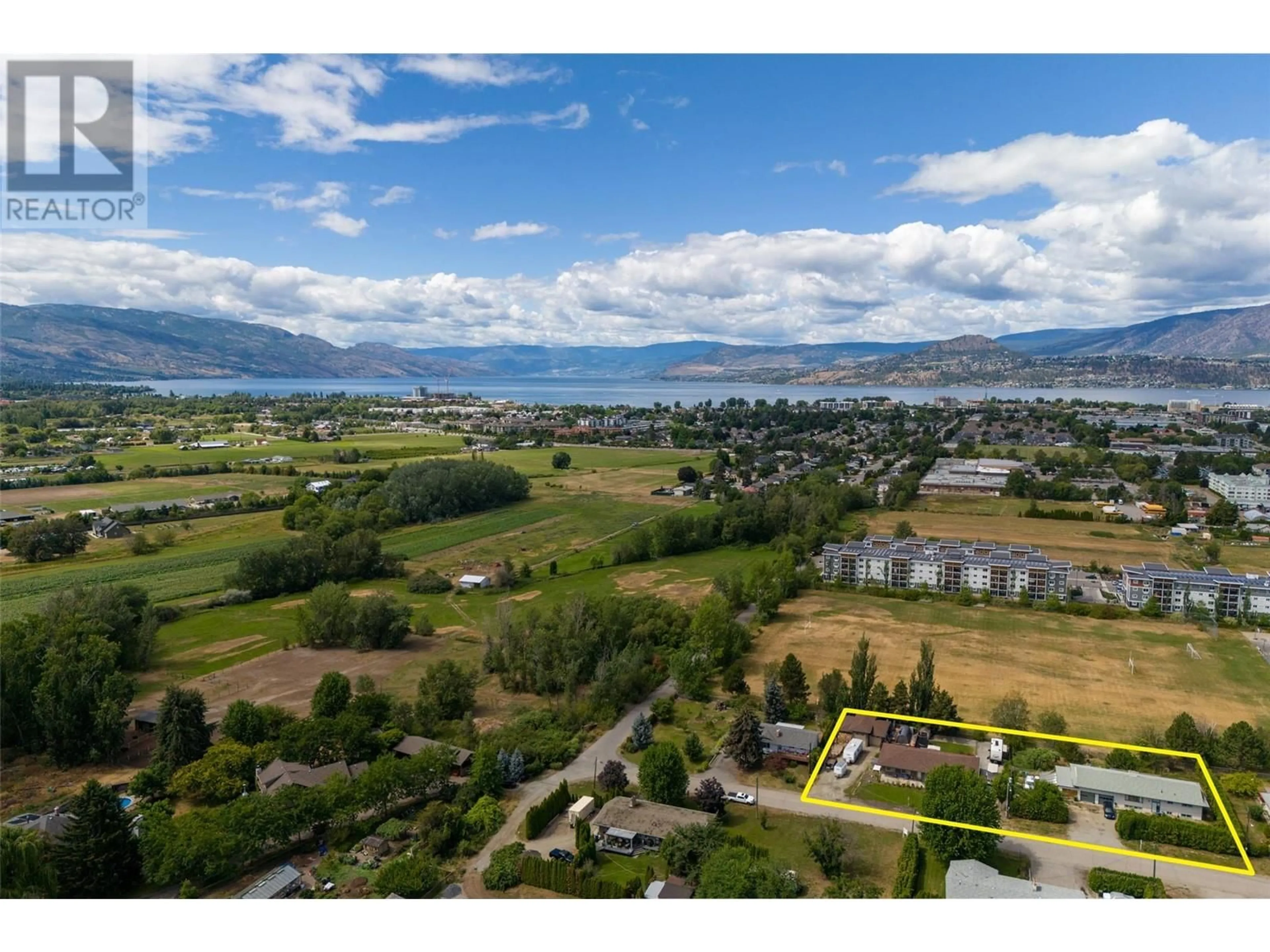 A pic from outside/outdoor area/front of a property/back of a property/a pic from drone, water/lake/river/ocean view for 3240 ST. AMAND ROAD, Kelowna British Columbia V1W3P1