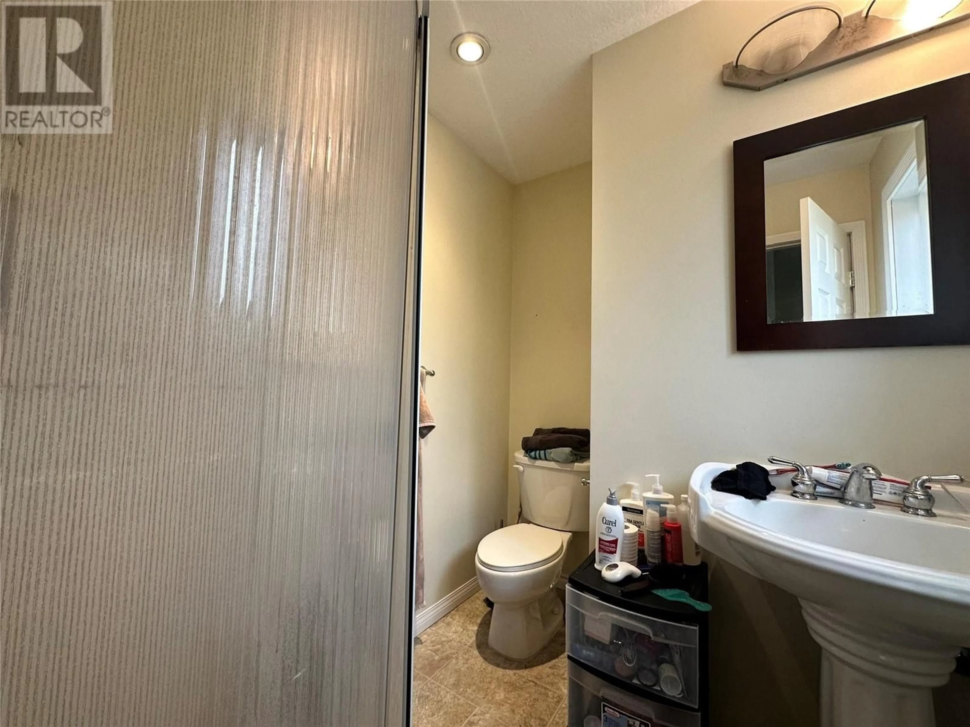 Standard bathroom, not visible floor for 336 98 Avenue, Dawson Creek British Columbia V1G1R7