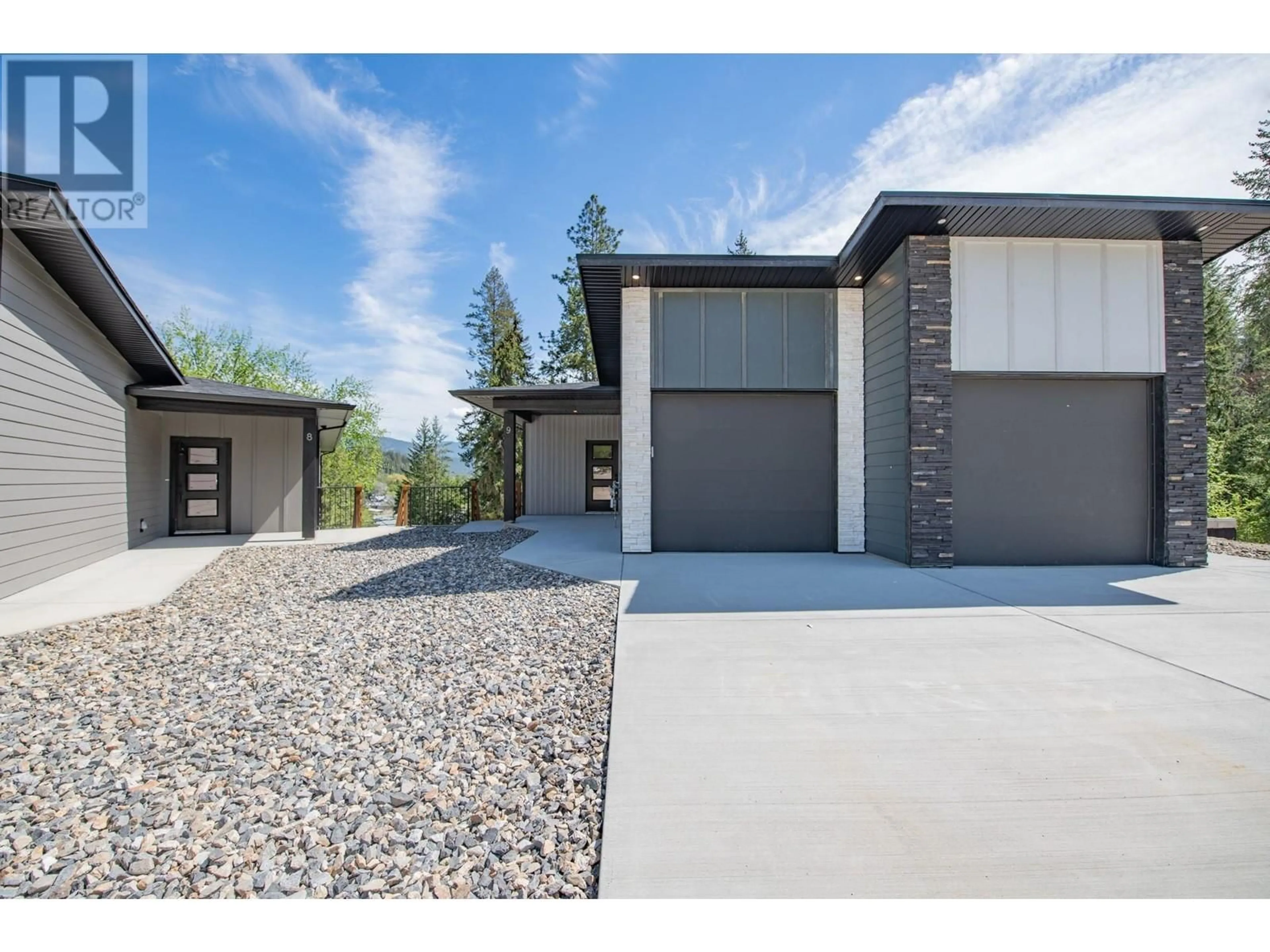 Frontside or backside of a home for 2508 Shuswap Avenue Unit# 8, Lumby British Columbia V0E2G5