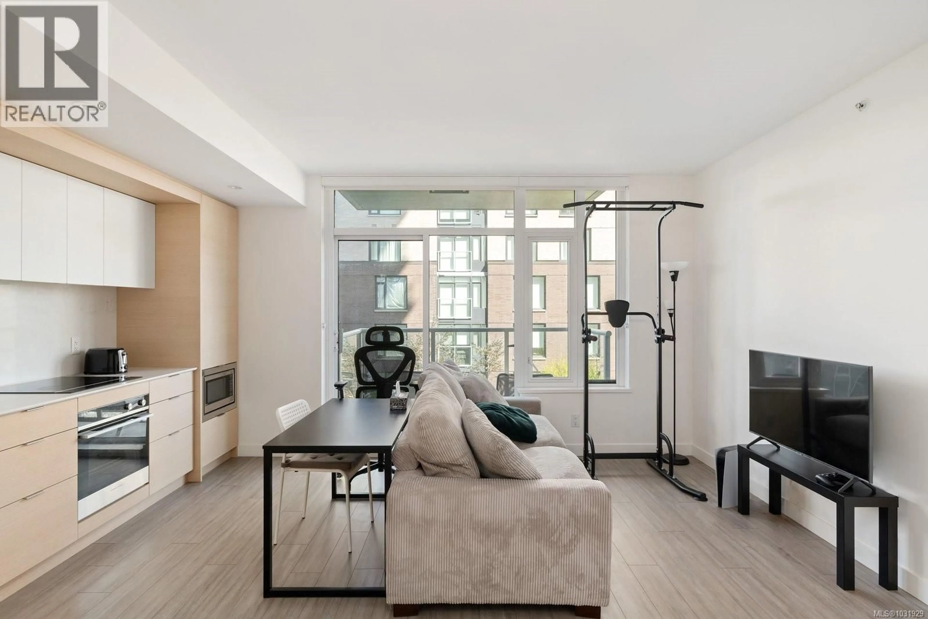 Living room with furniture, unknown for 504 - 848 YATES STREET, Victoria British Columbia V8W1L8