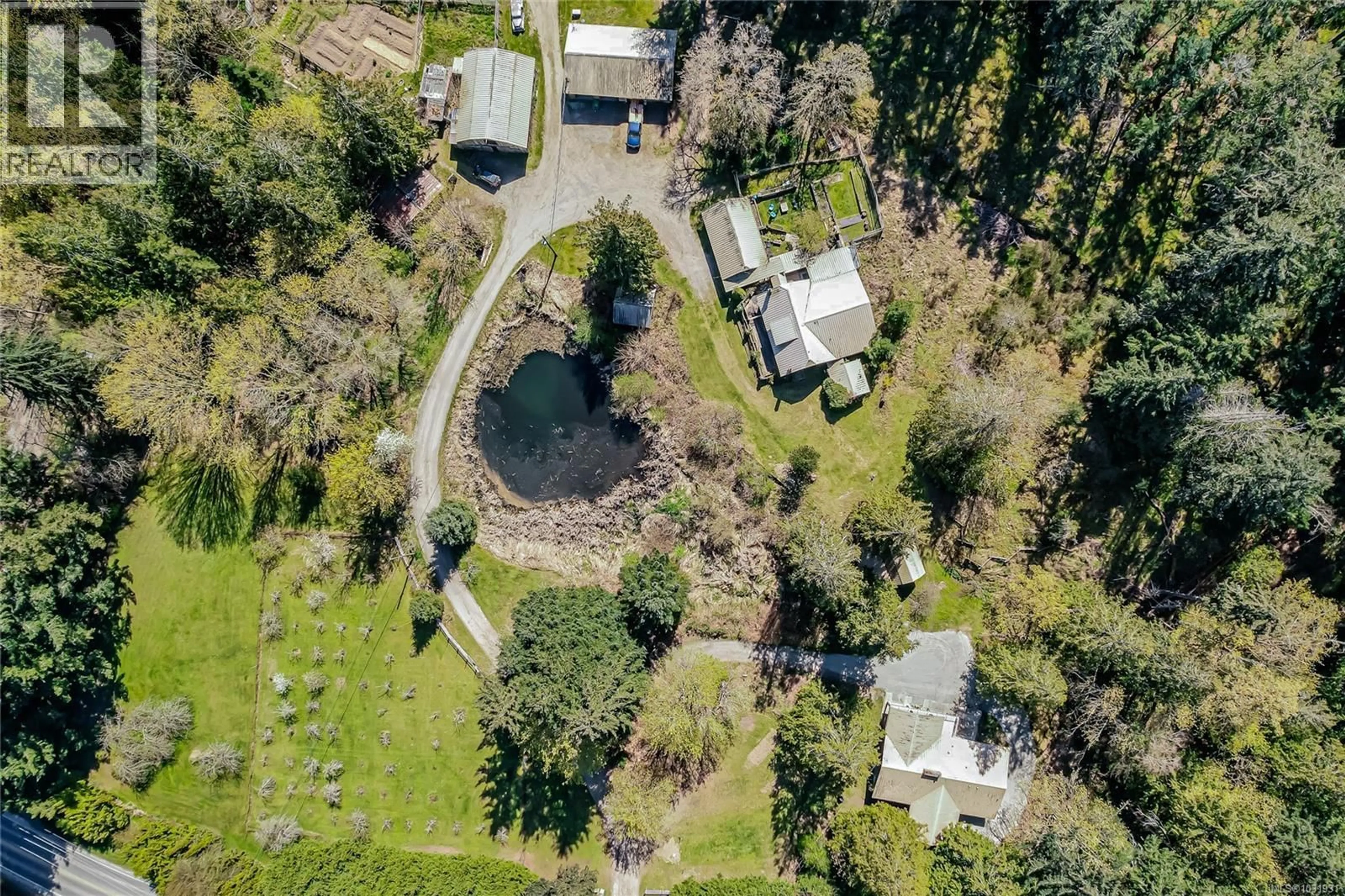 A pic from outside/outdoor area/front of a property/back of a property/a pic from drone, forest/trees view for 1671 FULFORD-GANGES ROAD, Salt Spring British Columbia V8K2A8