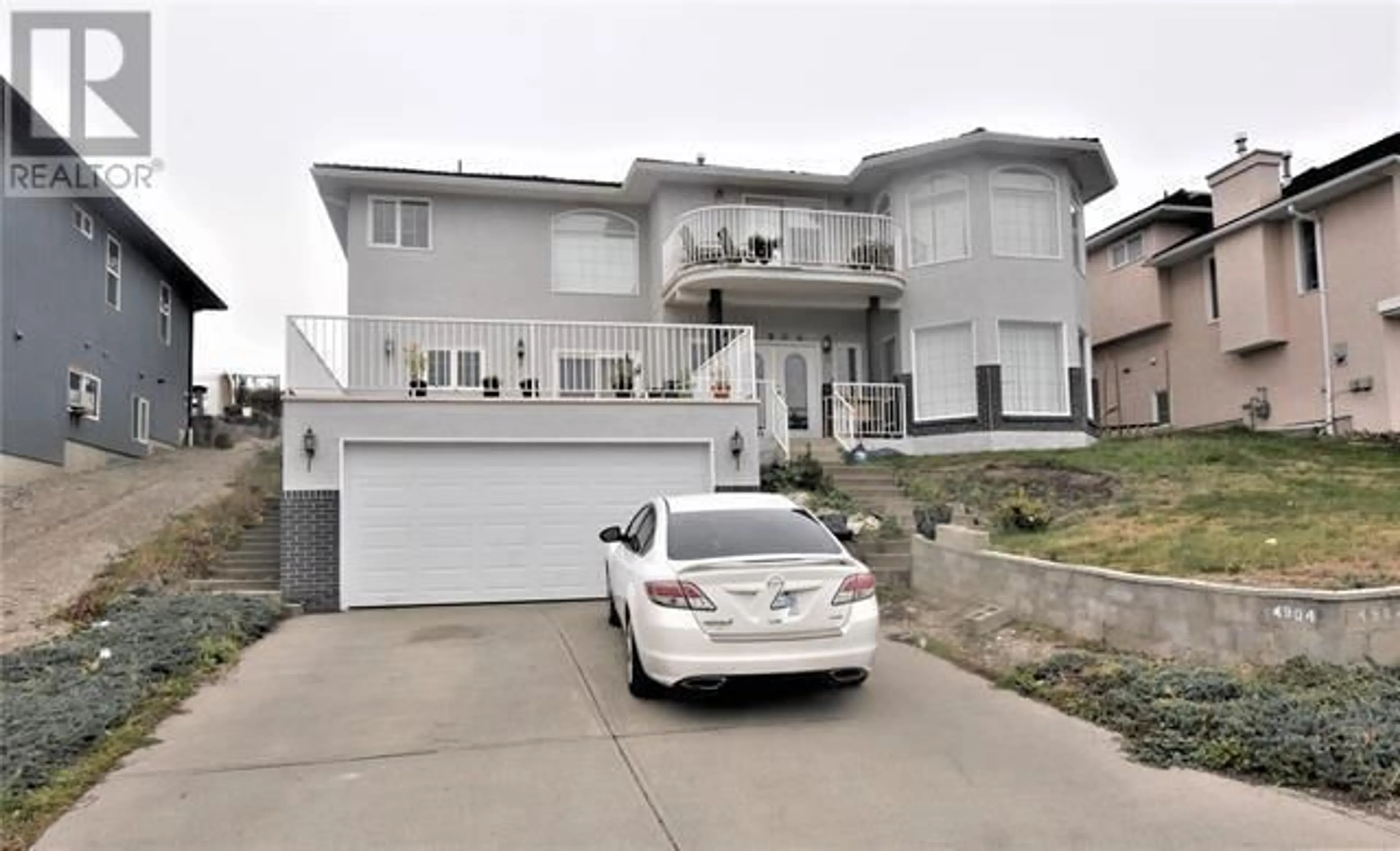 Frontside or backside of a home for 4904 Valleyview Place, Vernon British Columbia V1T9L6