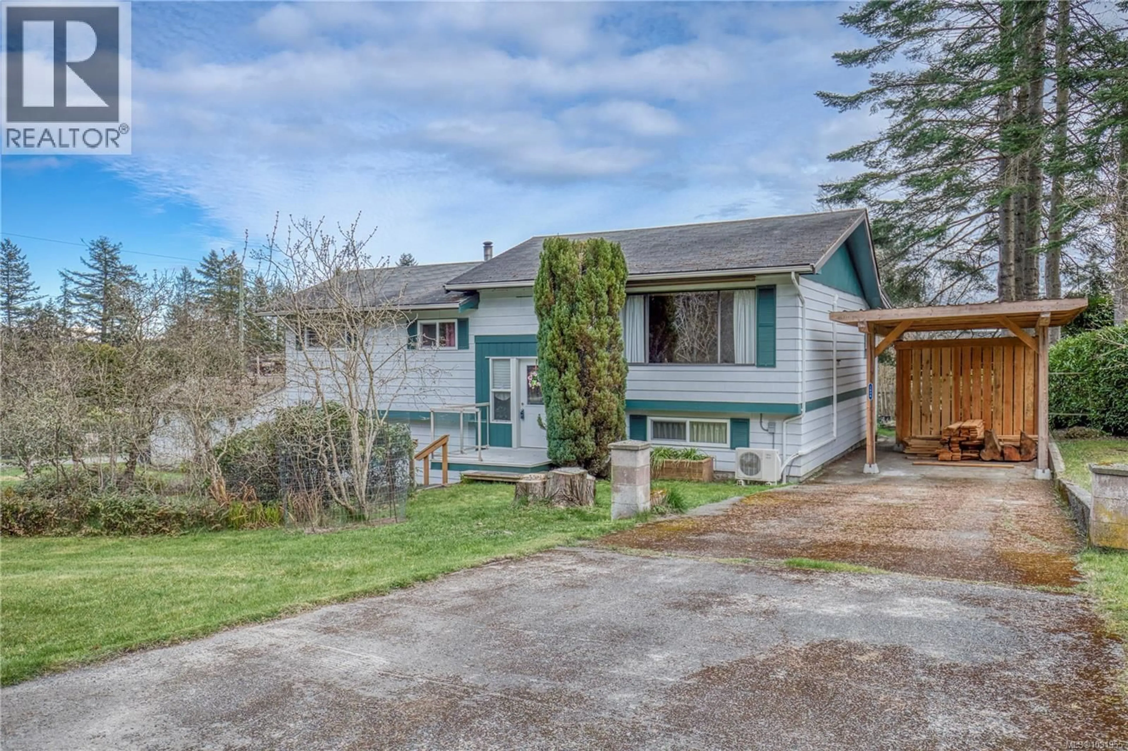 A pic from outside/outdoor area/front of a property/back of a property/a pic from drone, street for 1646 JANES ROAD, Nanaimo British Columbia V9X1P3