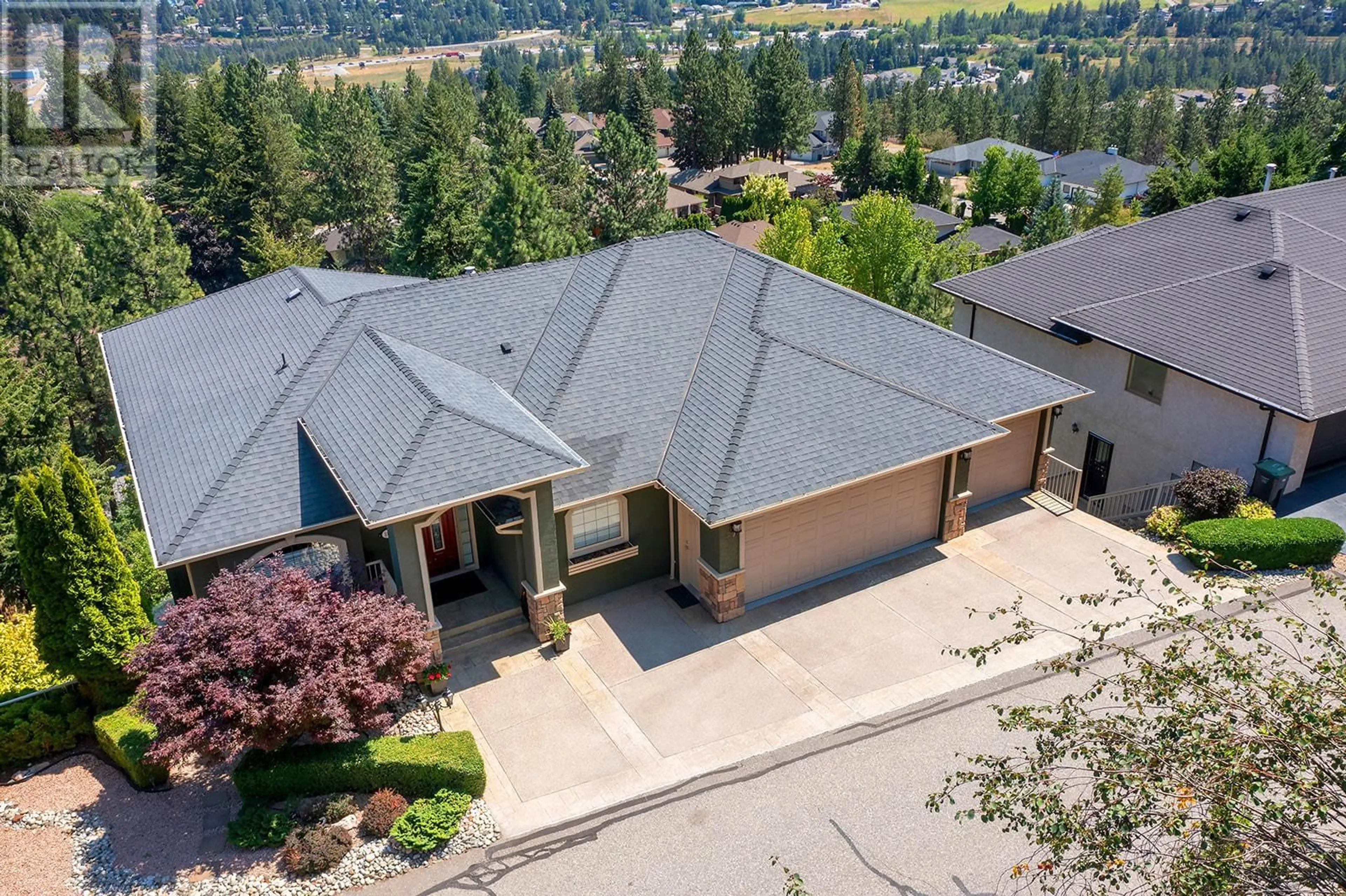 Frontside or backside of a home for 1015 Aurora Heights, West Kelowna British Columbia V1Z3N5