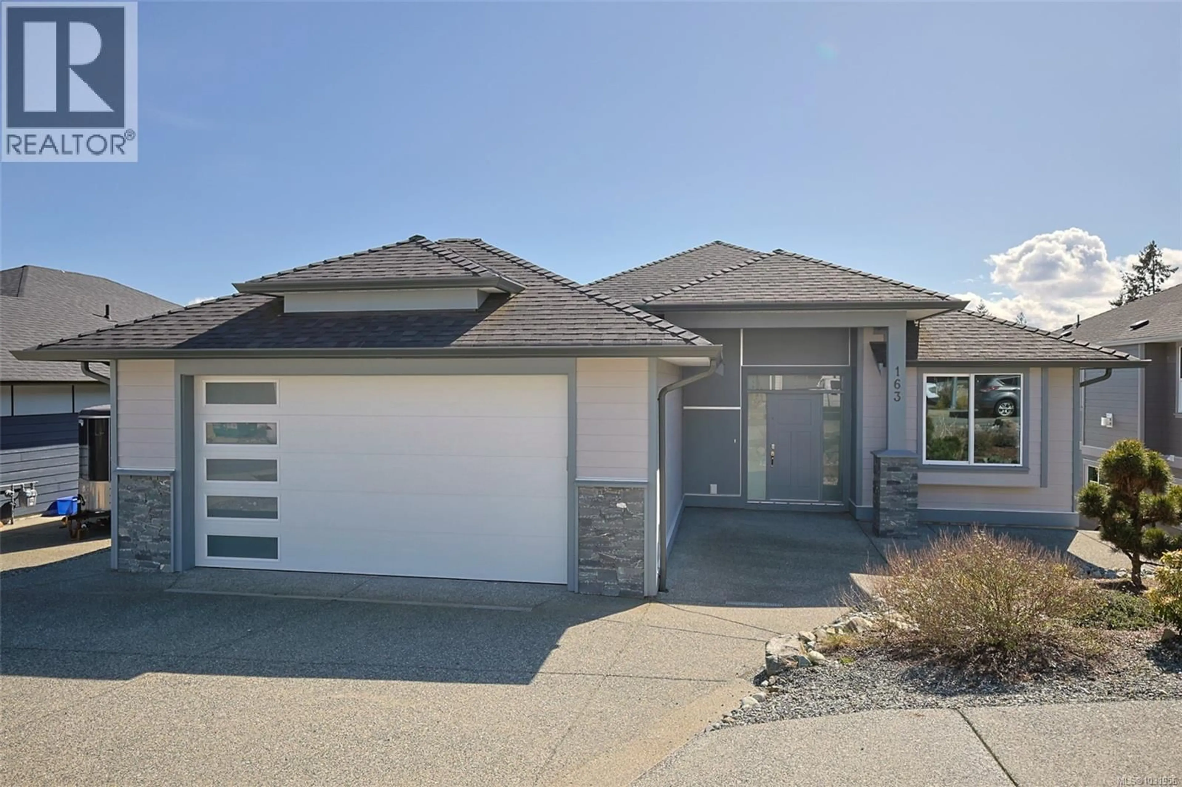 Home with vinyl exterior material, street for 163 GOLDEN OAKS CRESCENT, Nanaimo British Columbia V9T0K8