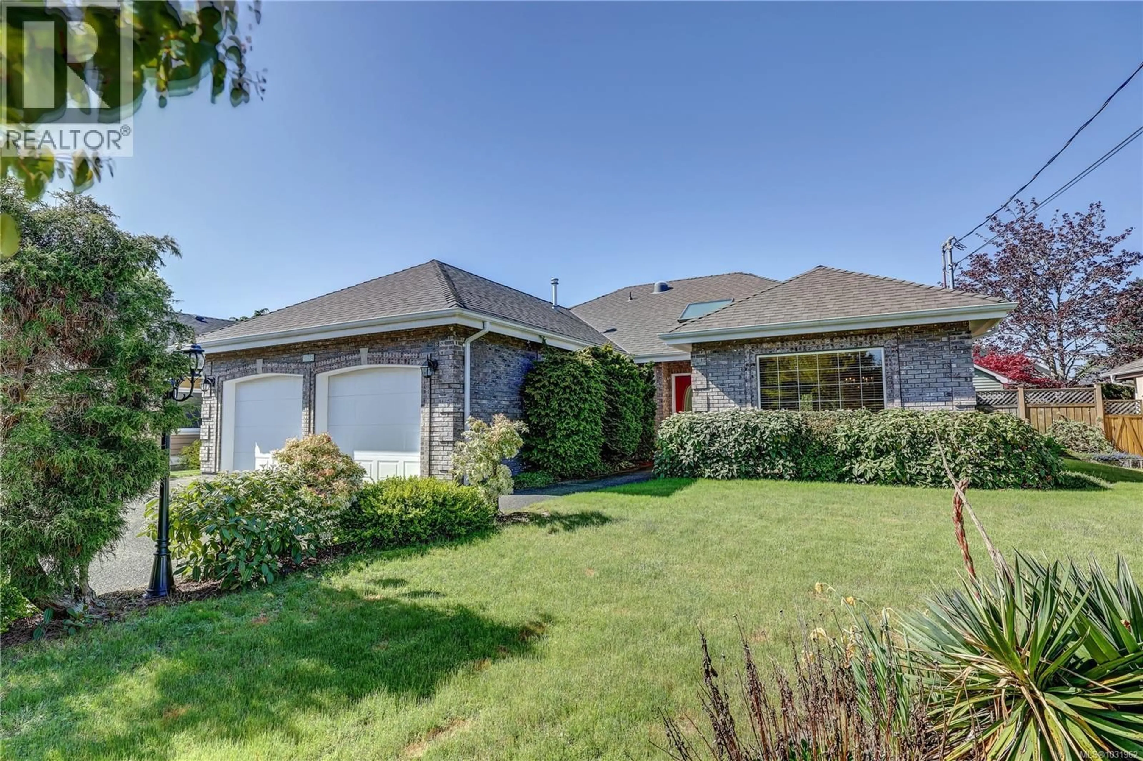 Home with brick exterior material, street for 1132 YELLOWBRICK ROAD, Parksville British Columbia V9P2K4