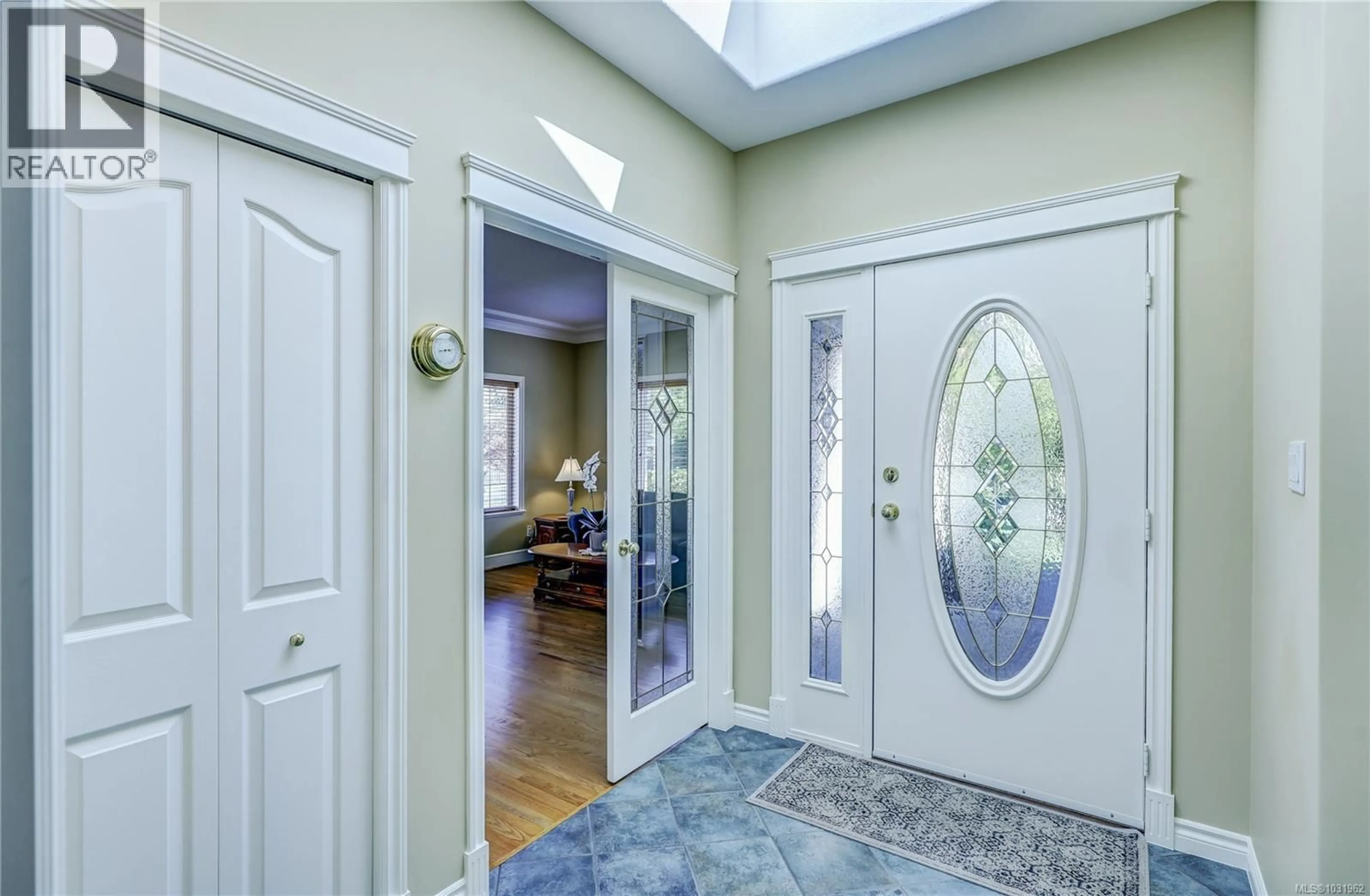 Indoor entryway for 1132 YELLOWBRICK ROAD, Parksville British Columbia V9P2K4