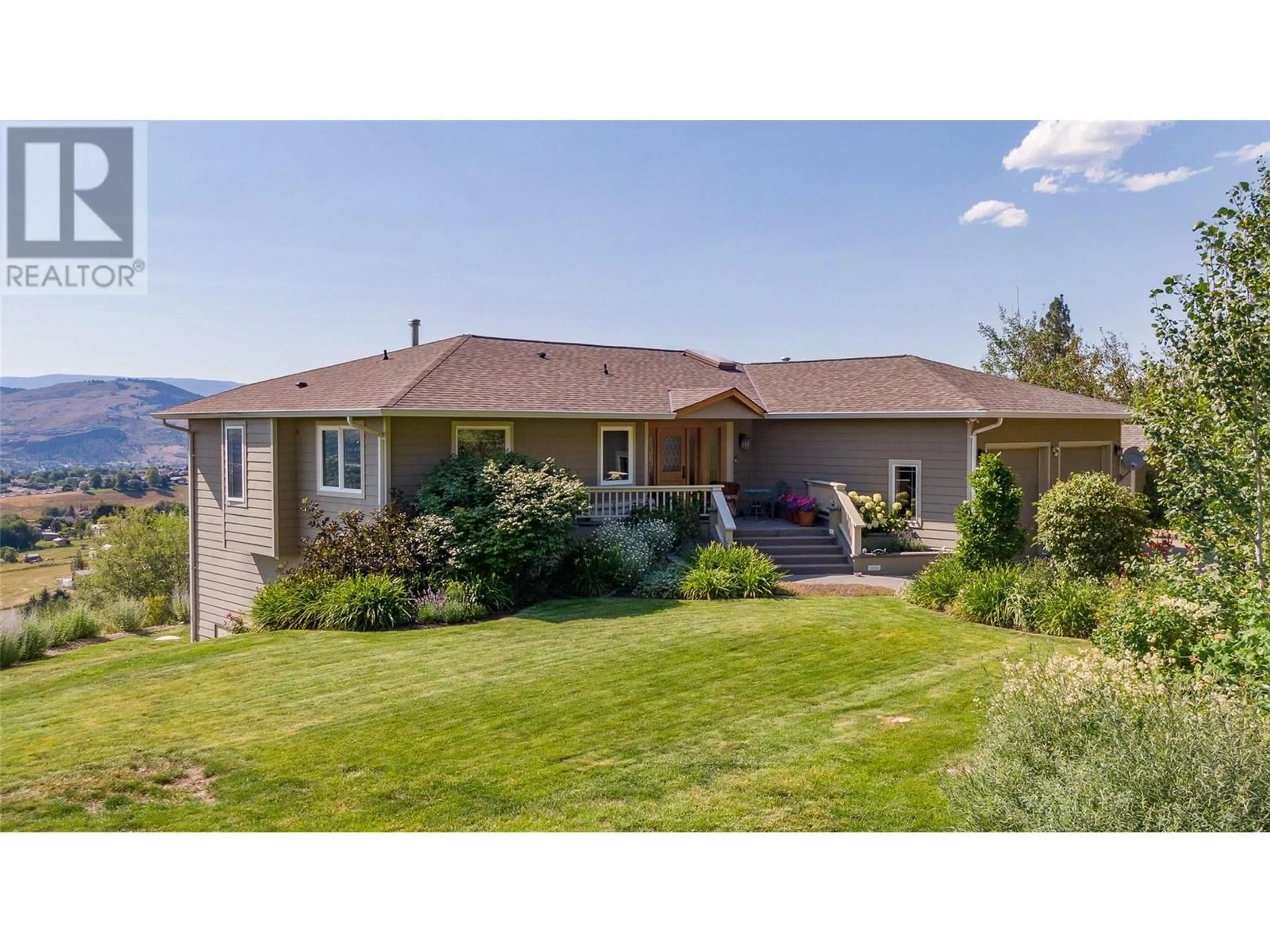 Frontside or backside of a home for 996 Galiano Road, Vernon British Columbia V1B3B3