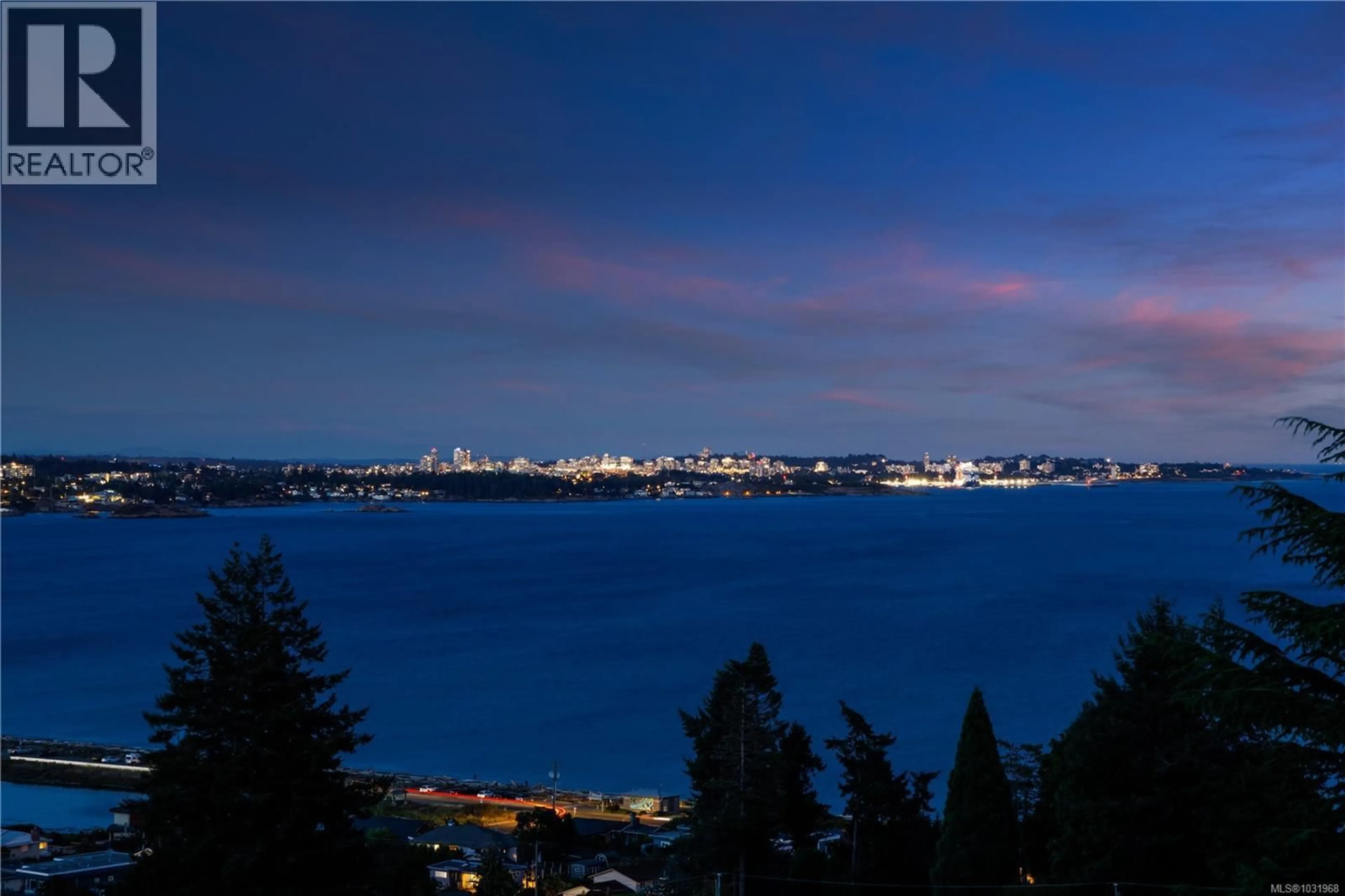 Blurry image for 3361 HATLEY DRIVE, Colwood British Columbia V9C1W4