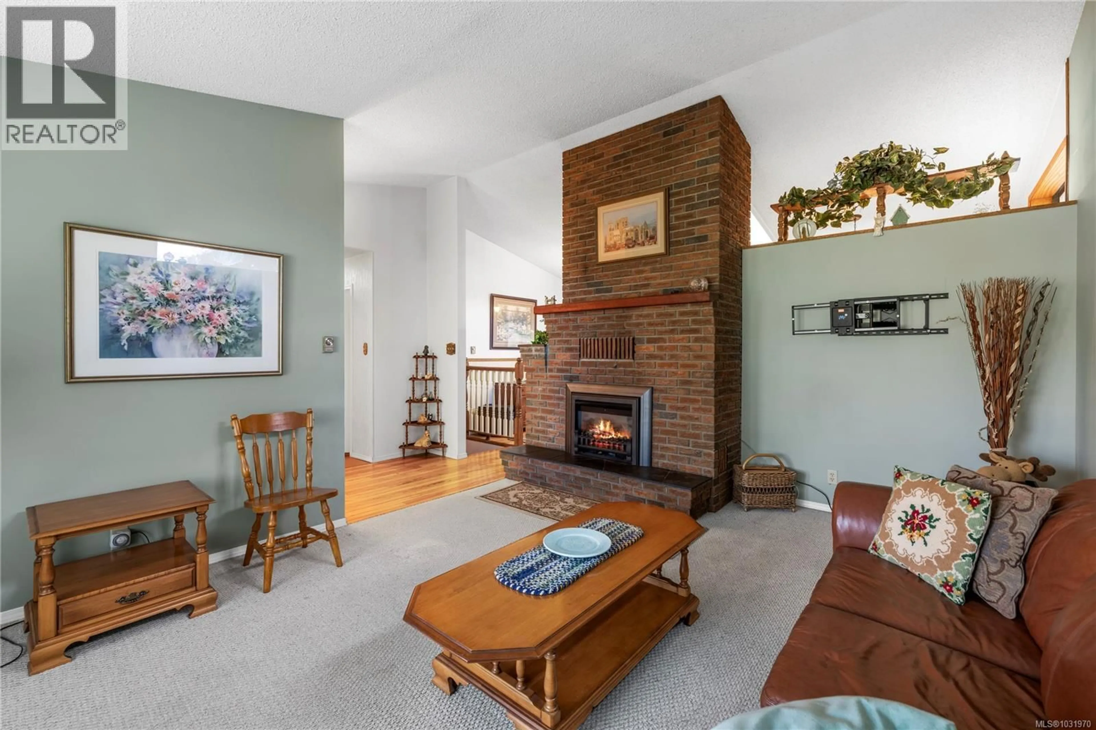 Living room with furniture, unknown for 1680 GERALD STREET, Nanoose Bay British Columbia V9P9C7