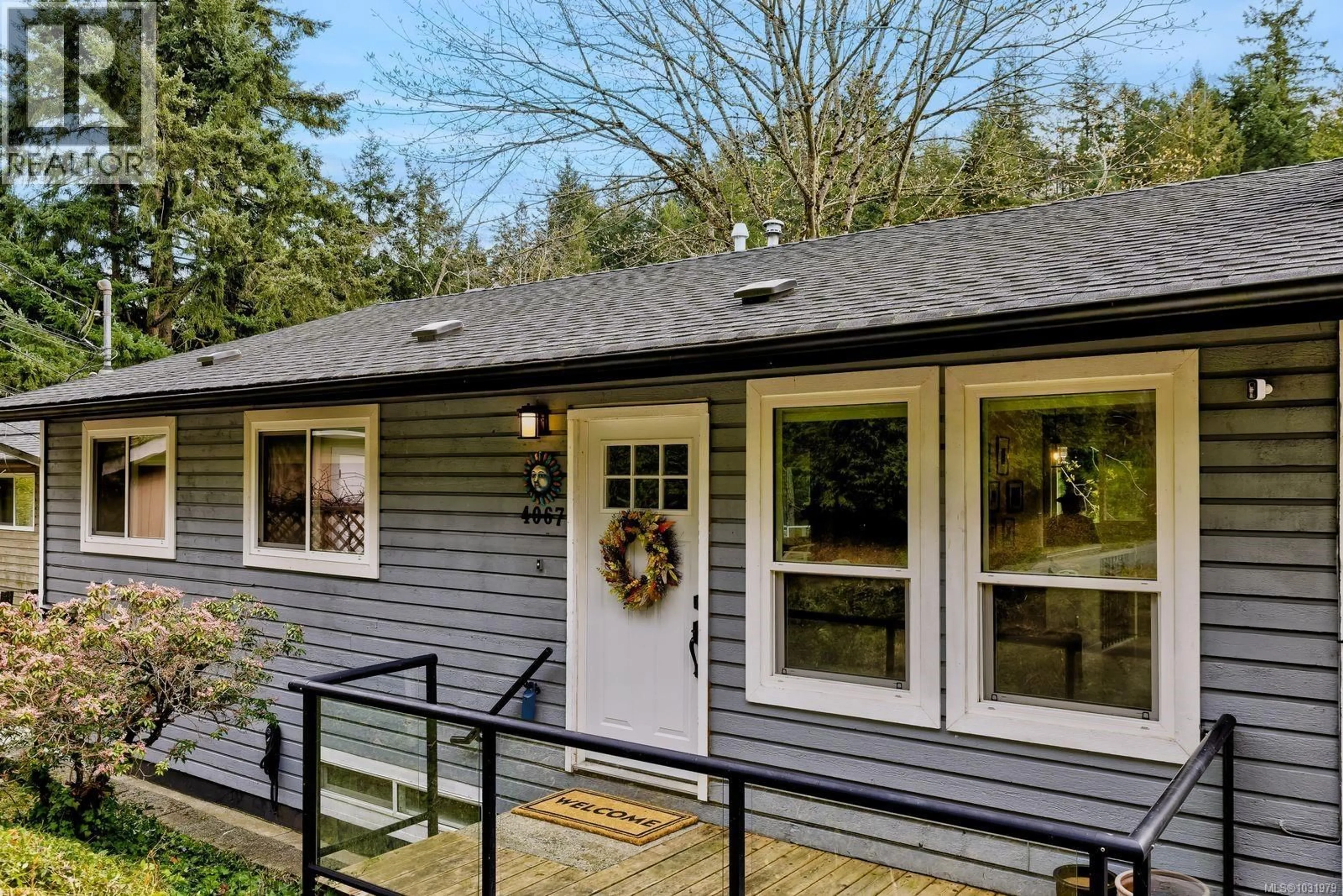 Home with vinyl exterior material, unknown for 4067 ROSS ROAD, Nanaimo British Columbia V9T4M9