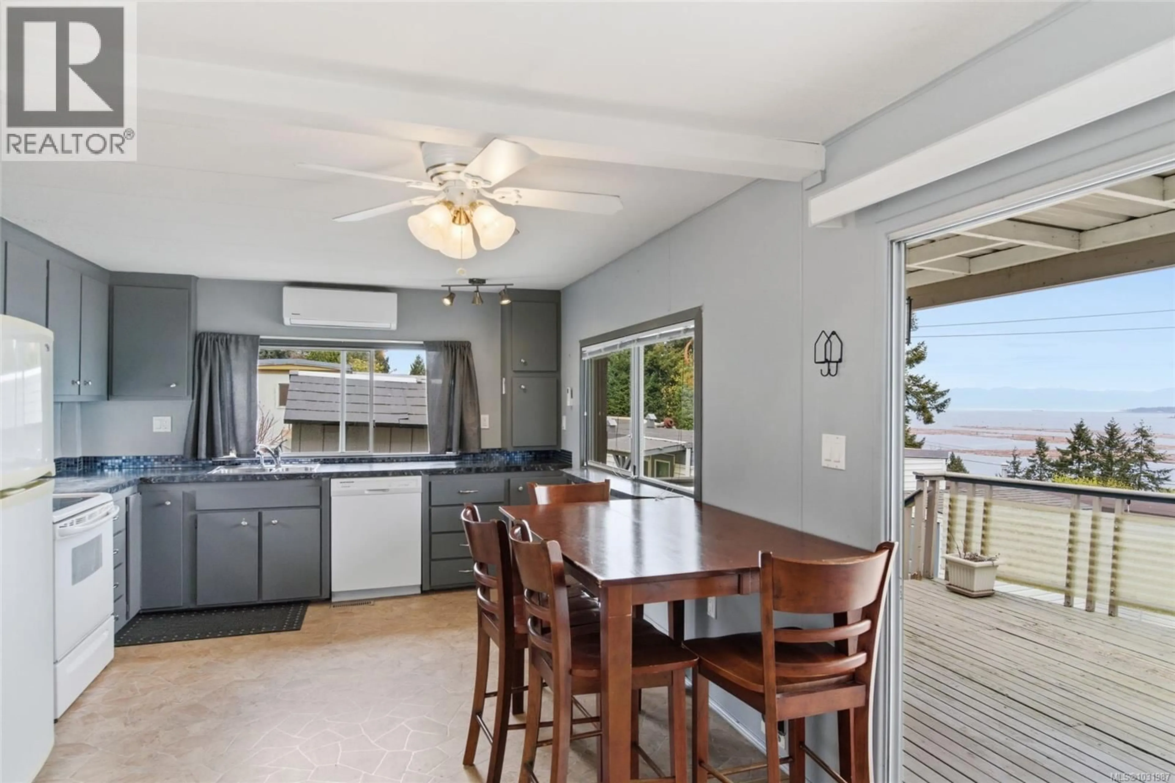 Open concept kitchen, unknown for 32 - 1000 CHASE RIVER ROAD, Nanaimo British Columbia V9R6L8