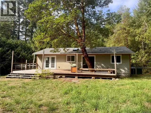 840 MARY ROAD, Gabriola Island 2