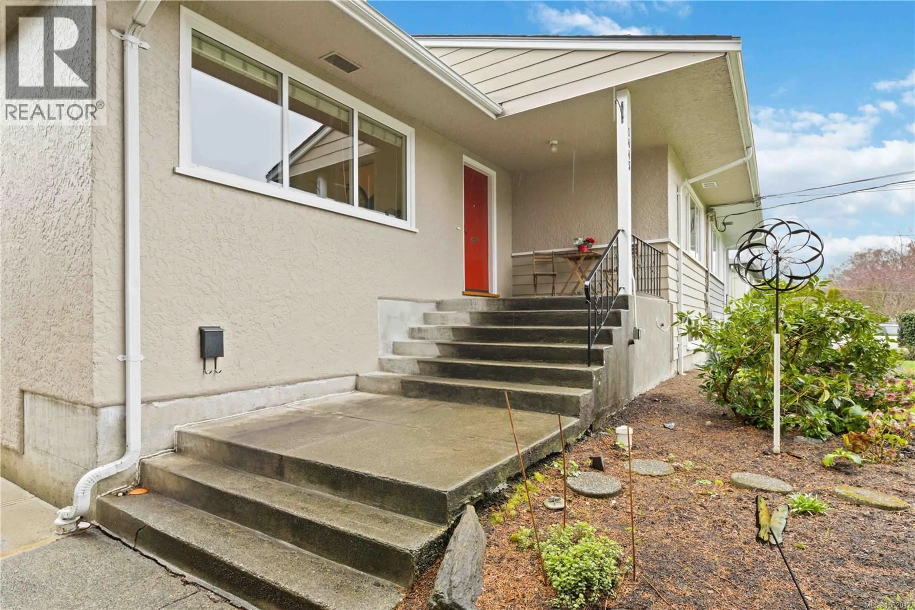 Unknown for 1445 BROOKE STREET, Victoria British Columbia V8S1M4