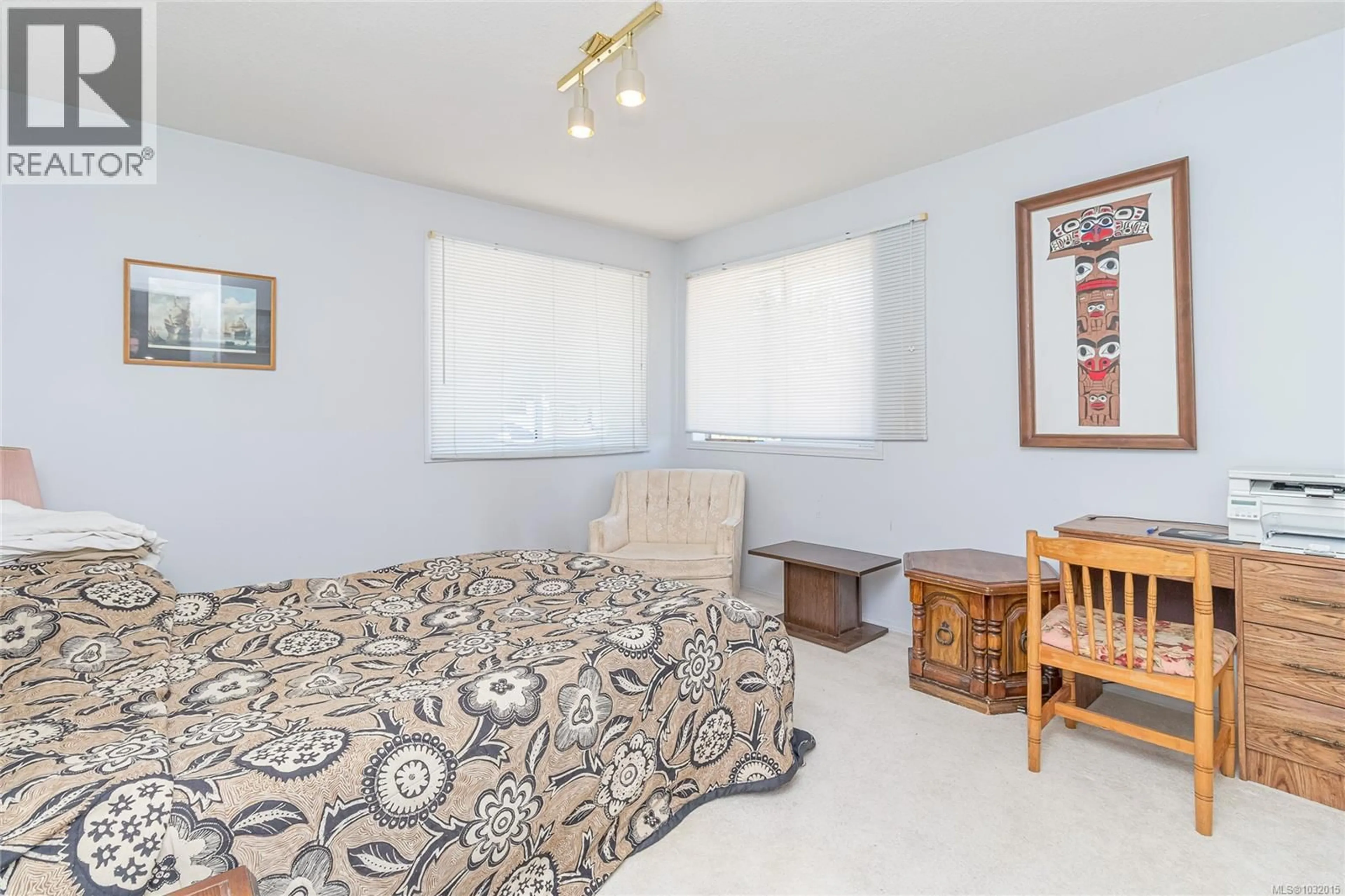 Bedroom with bed, unknown for 9975 VICTORIA ROAD, Chemainus British Columbia V0R1K2