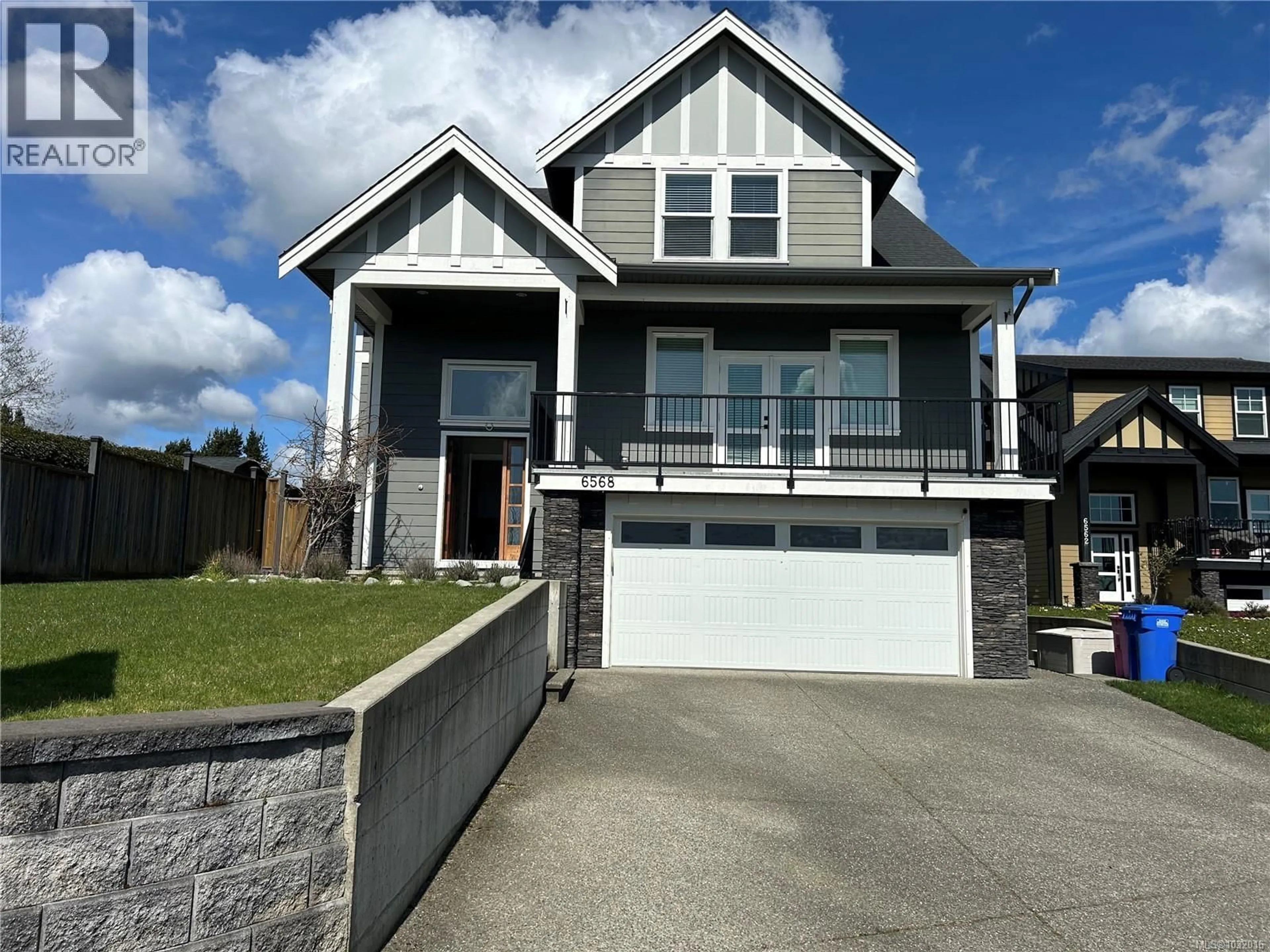 Home with vinyl exterior material, street for 6568 FELDERHOF ROAD, Sooke British Columbia V9Z0V8