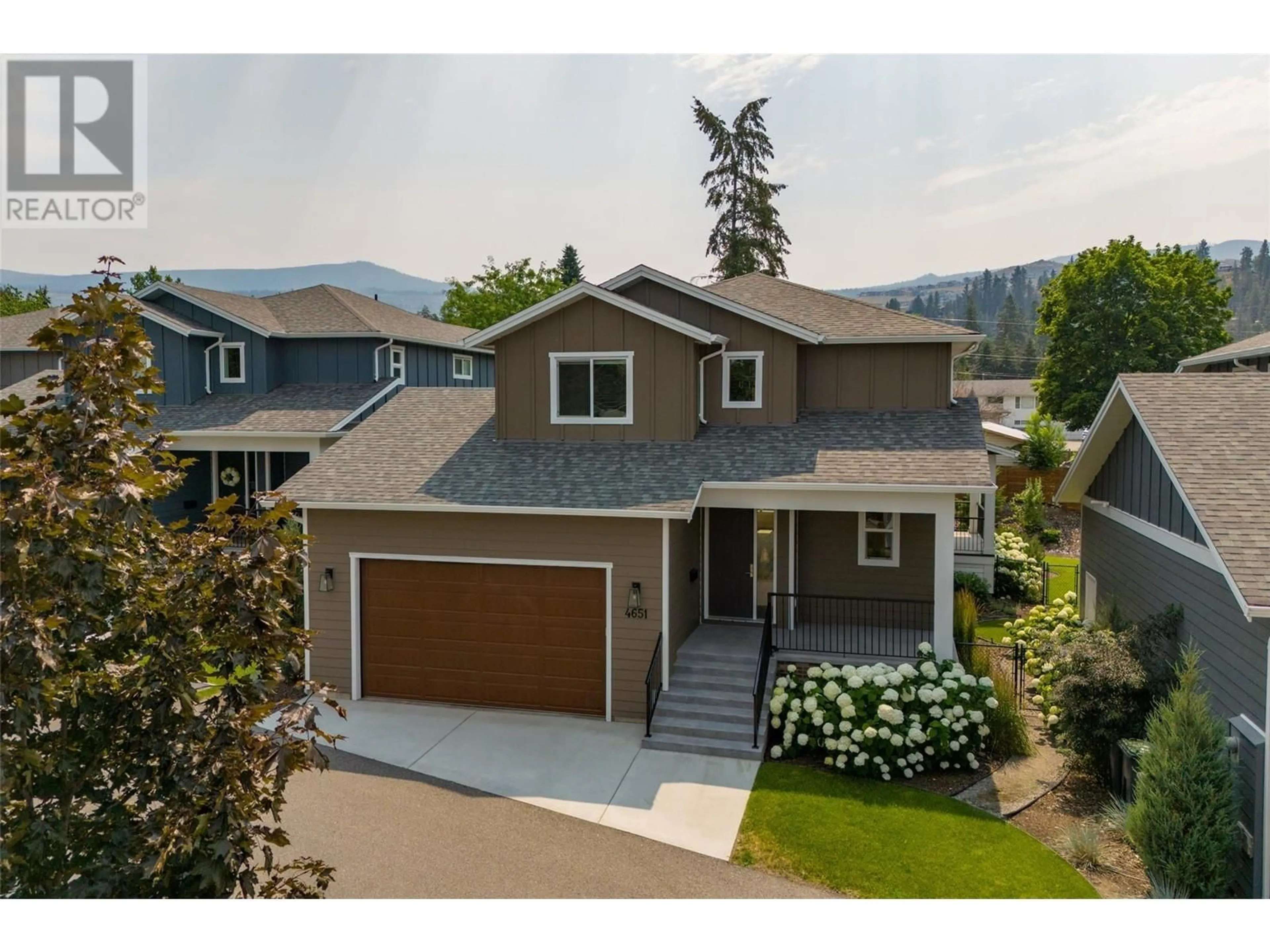 Frontside or backside of a home for 4651 Raymer Road, Kelowna British Columbia V1W1J4