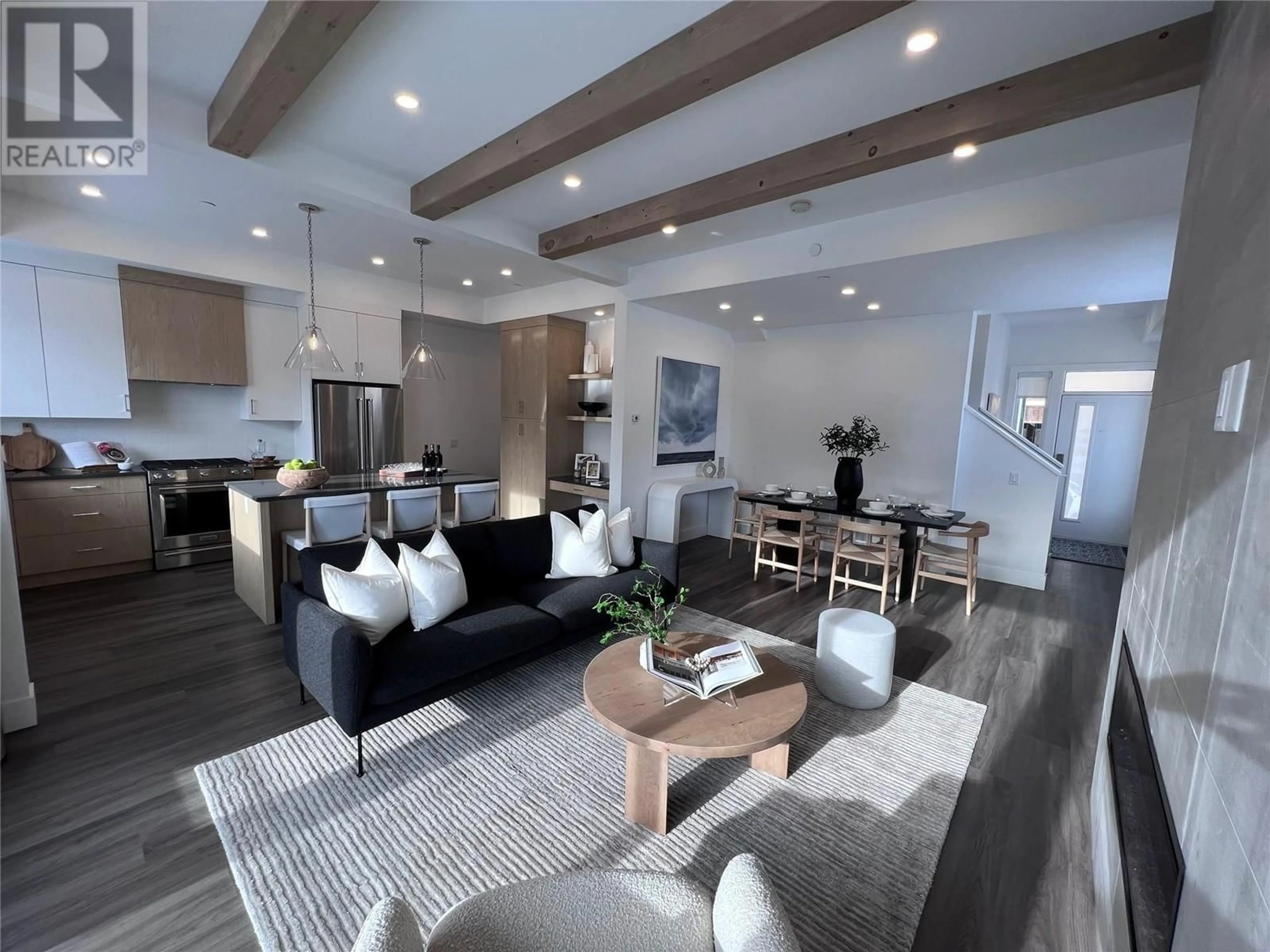 Living room with furniture, unknown for 157 - 2100 CAMPBELL ROAD, West Kelowna British Columbia V1Z1S9