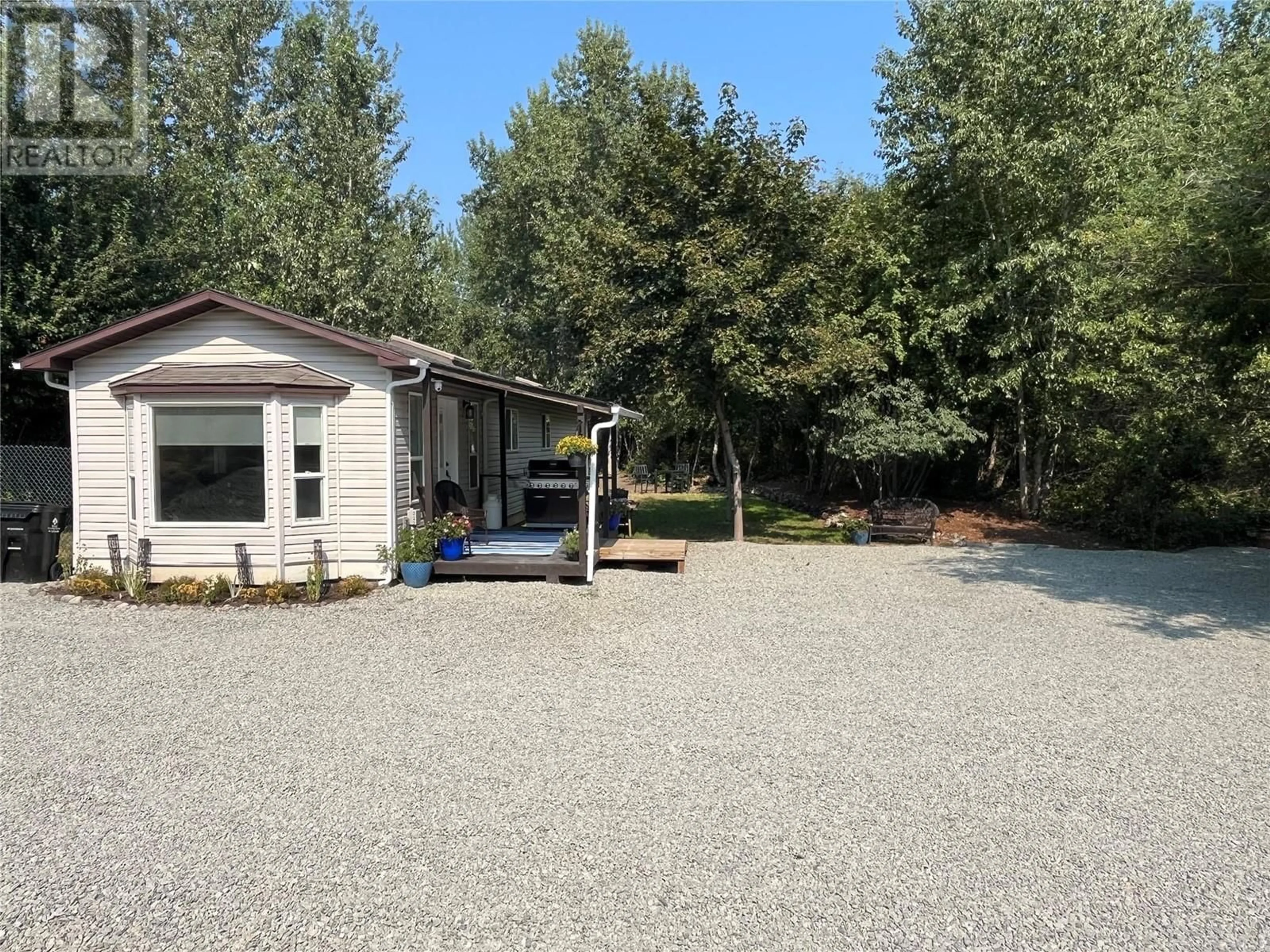 Outside view for 1987 Elkridge Place Lot# 110-4, Westbank British Columbia V4T3K1