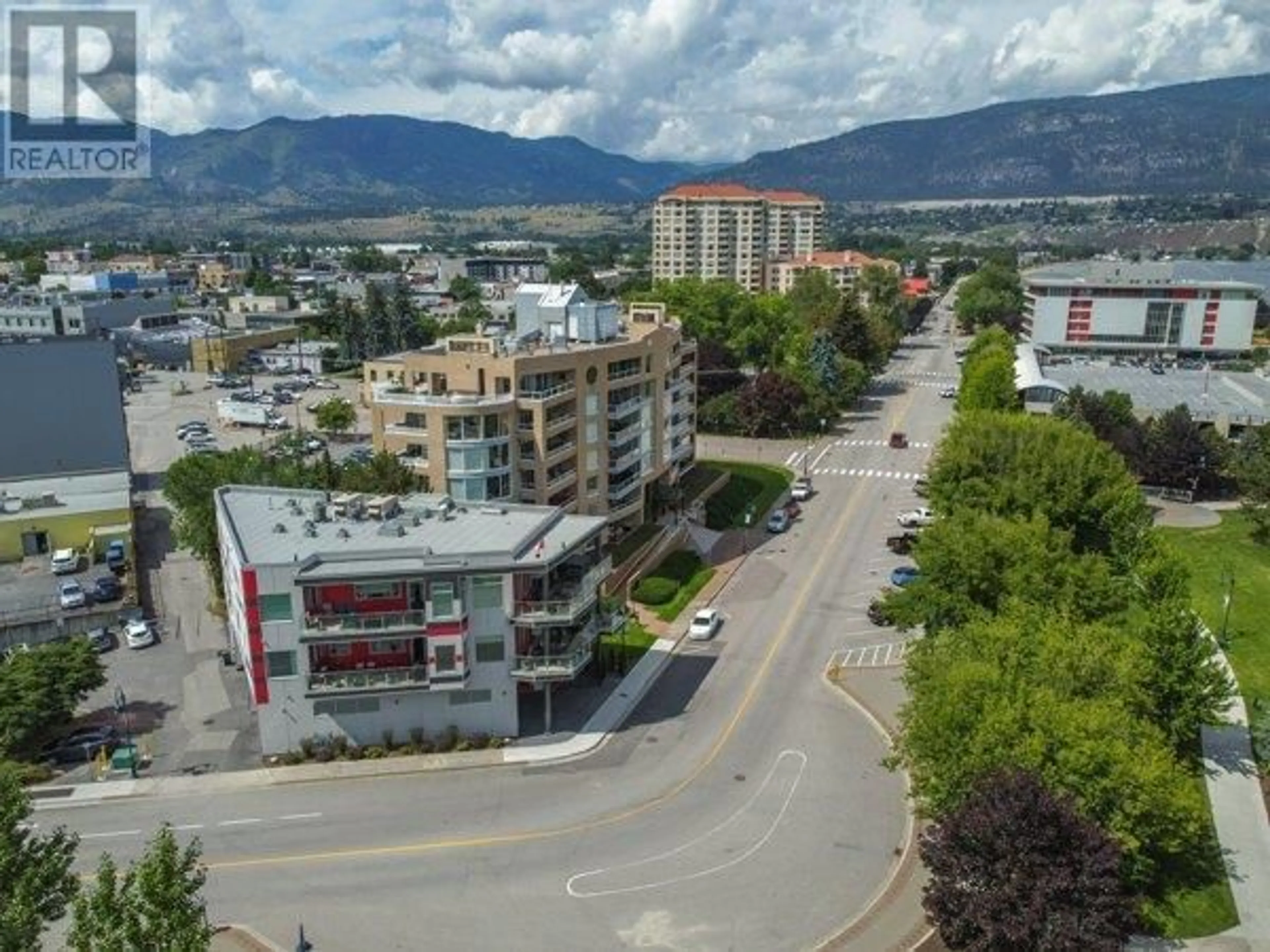 Open concept kitchen, unknown for 301 - 88 LAKESHORE DRIVE, Penticton British Columbia V2A1B5