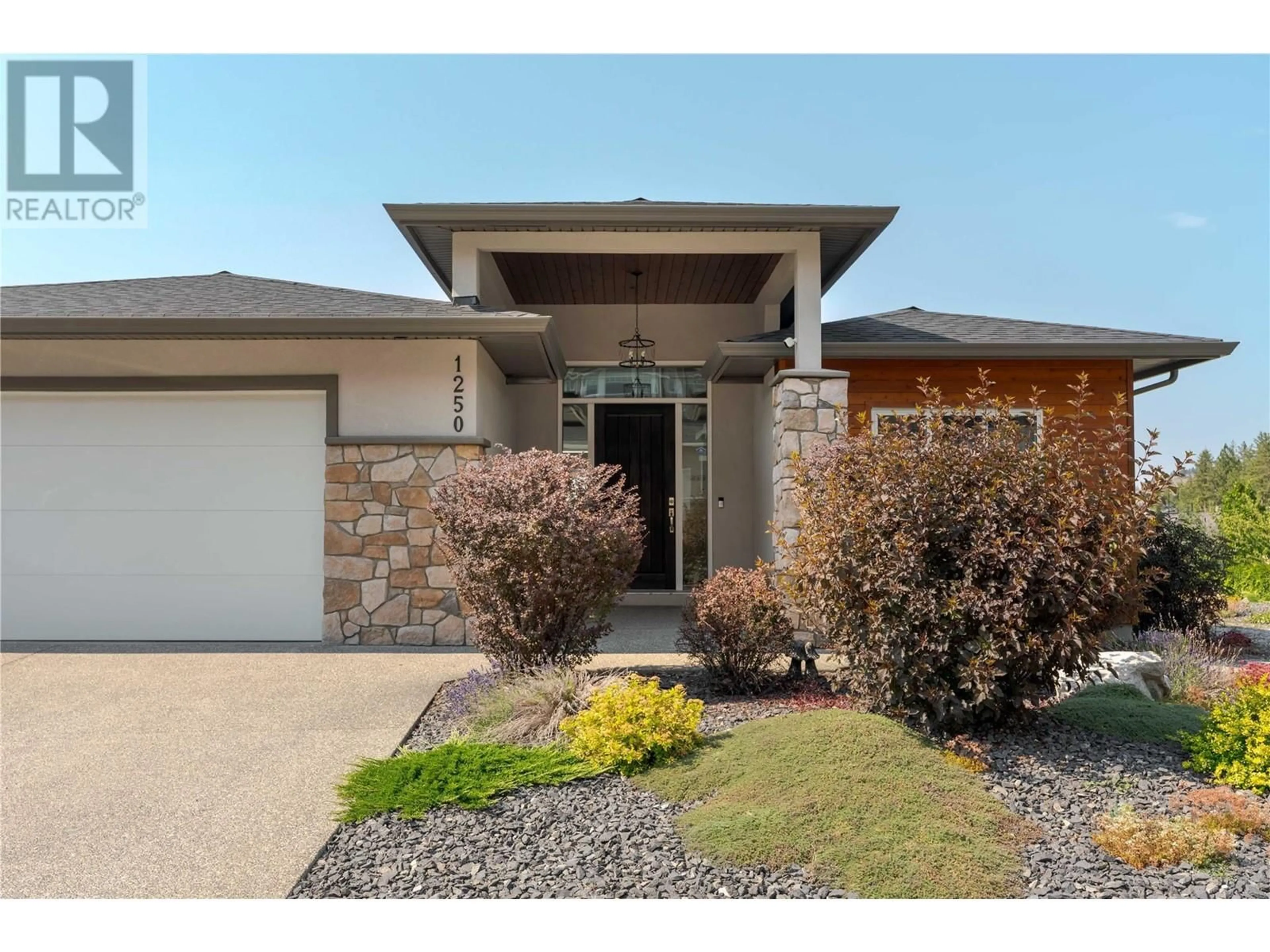 Frontside or backside of a home for 1250 Monte Vista Avenue, Kelowna British Columbia V1P1S6