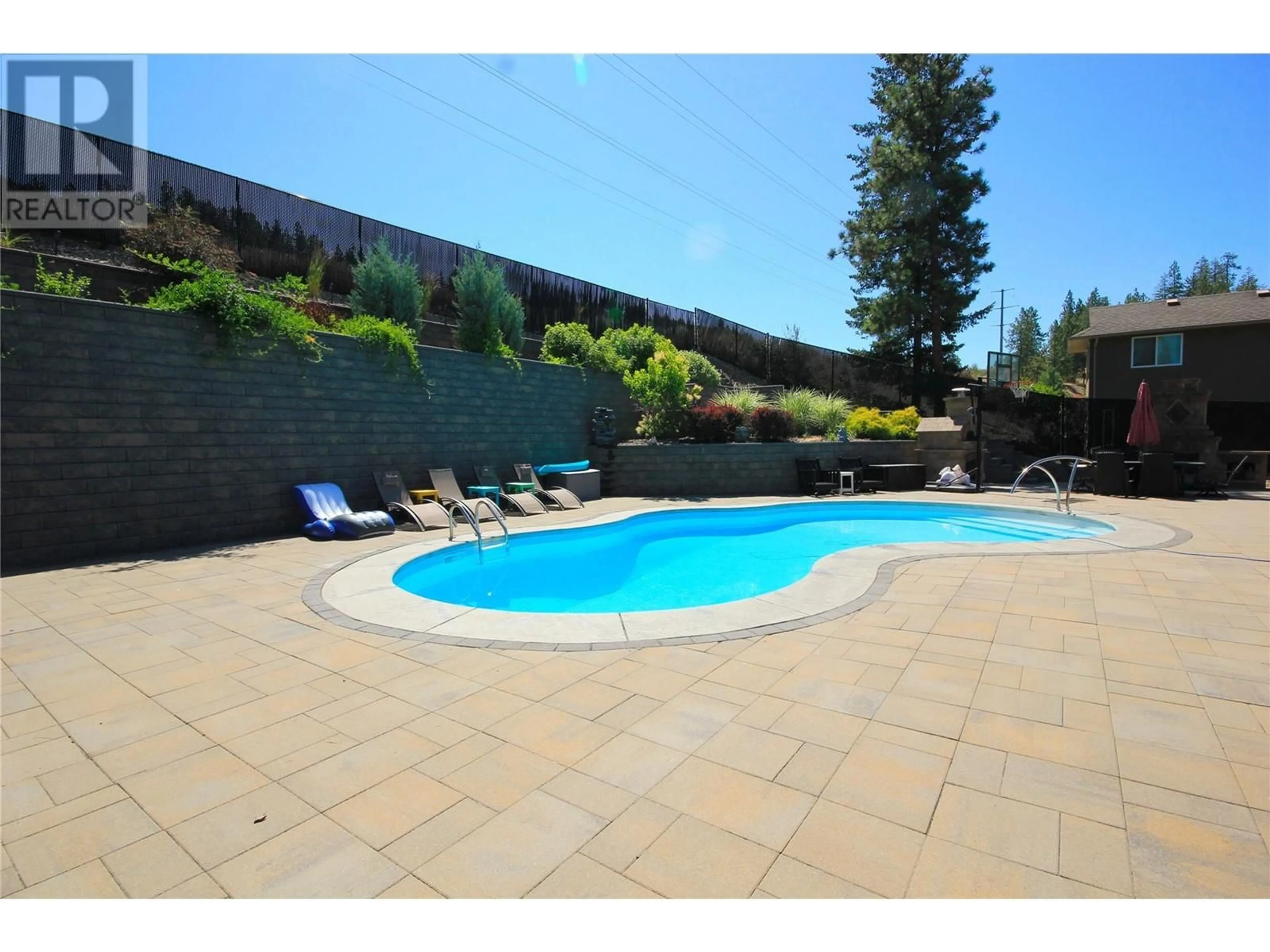 Indoor or outdoor pool for 3160 EVERGREEN Drive, Penticton British Columbia V2A9A9