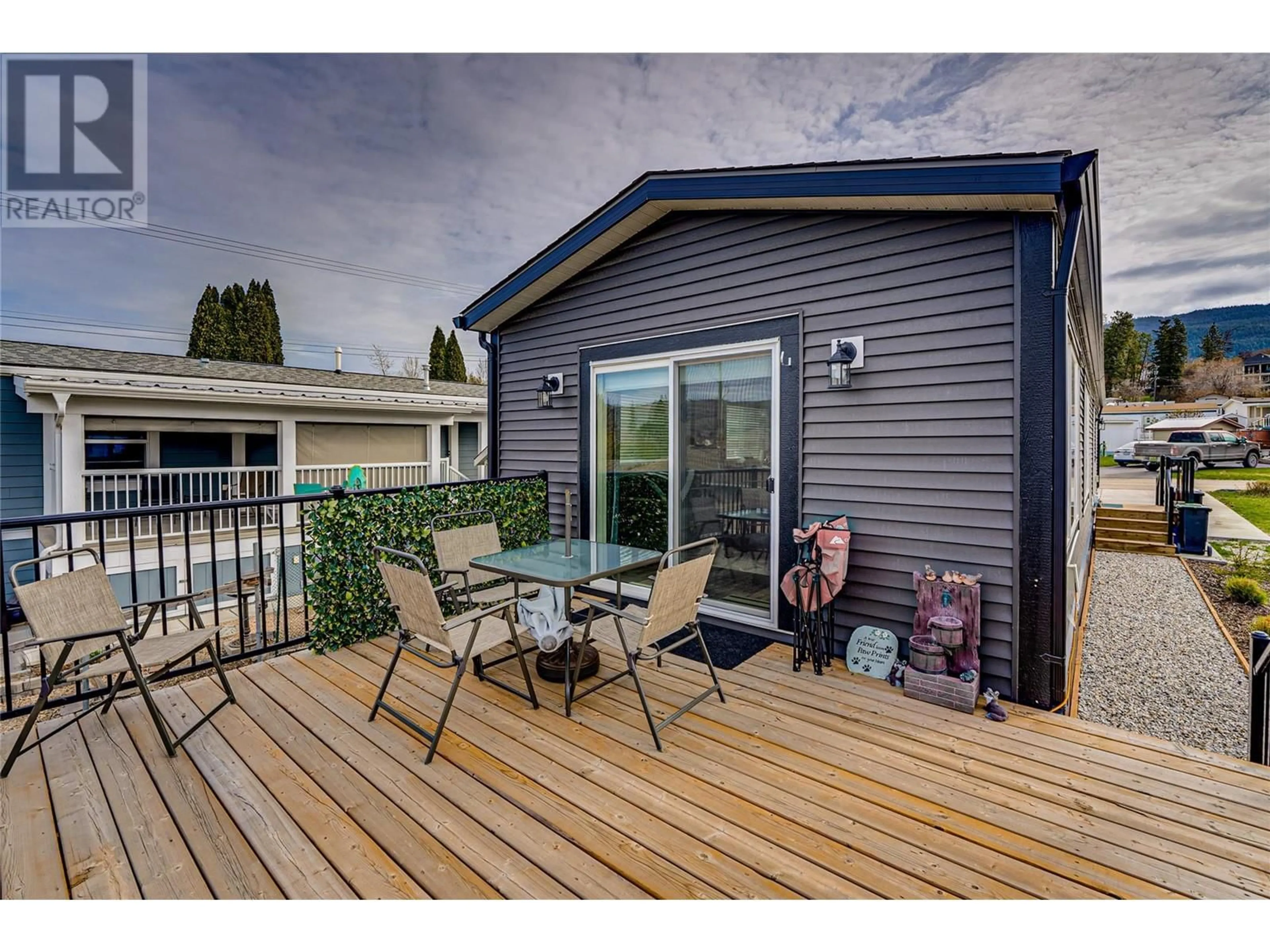 Patio for 1600 43 Avenue Unit# 2, Vernon British Columbia V1T9G6