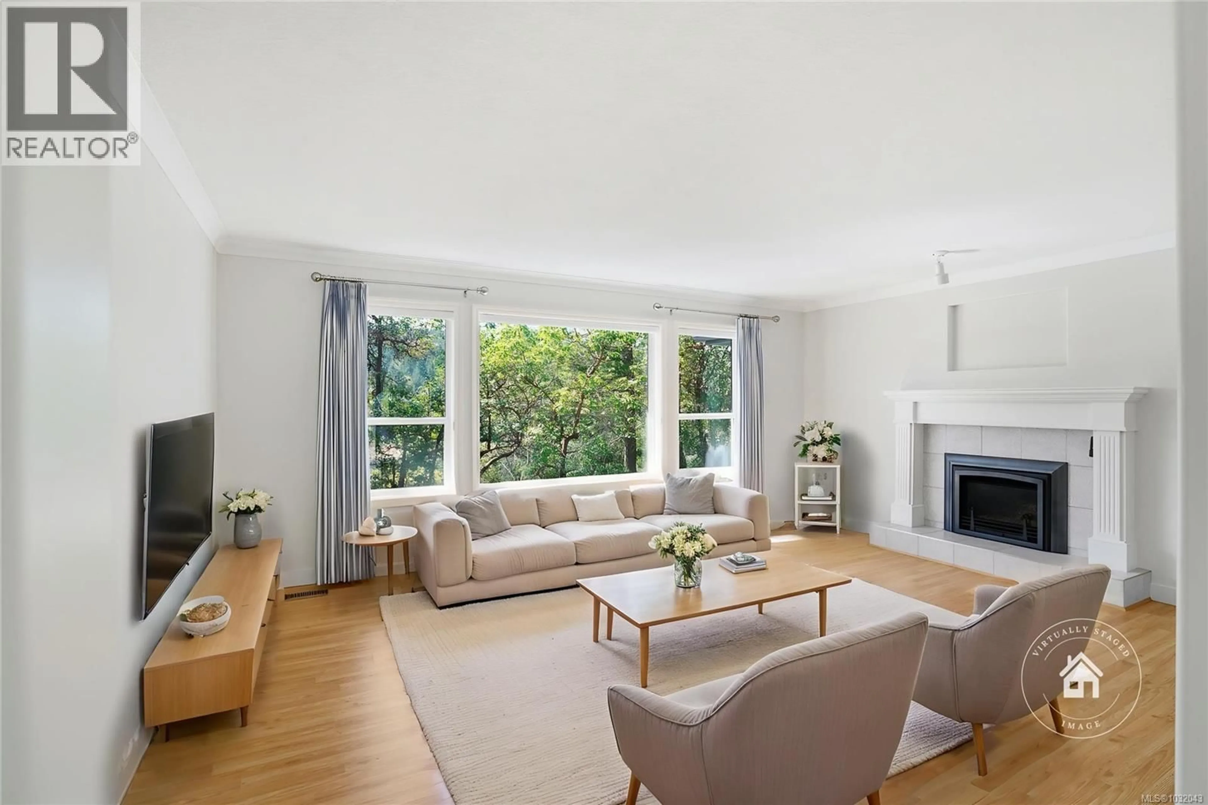 Living room with furniture, unknown for 3370 REDDEN ROAD, Nanoose Bay British Columbia V9P9H4