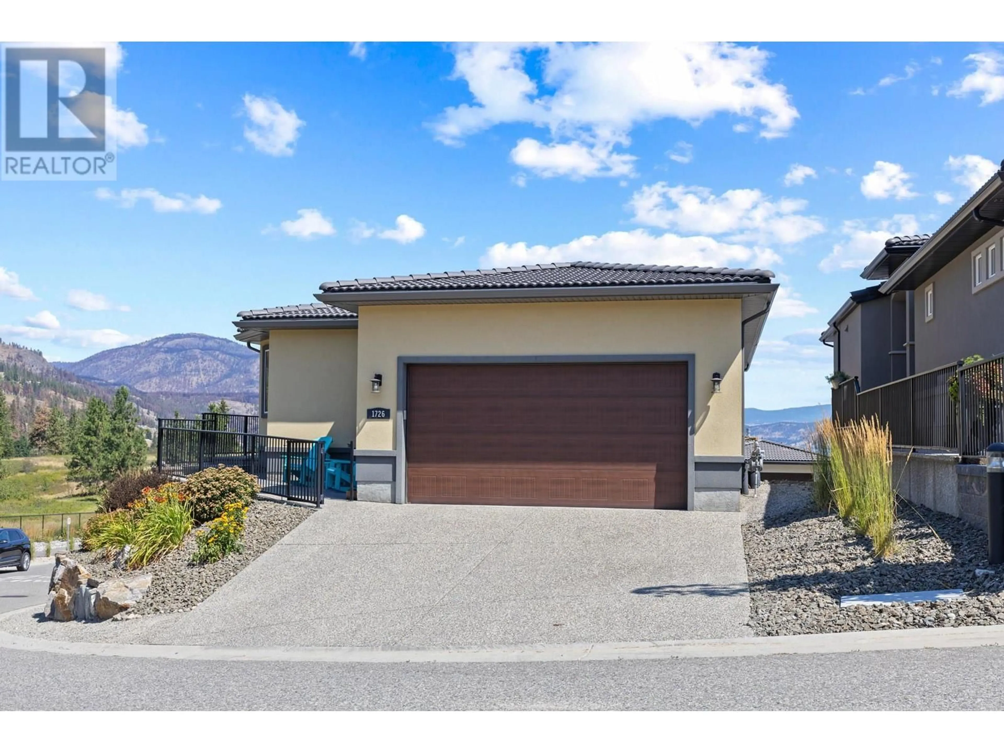 Frontside or backside of a home for 1726 Lake Vista Road, West Kelowna British Columbia V1Z4E1