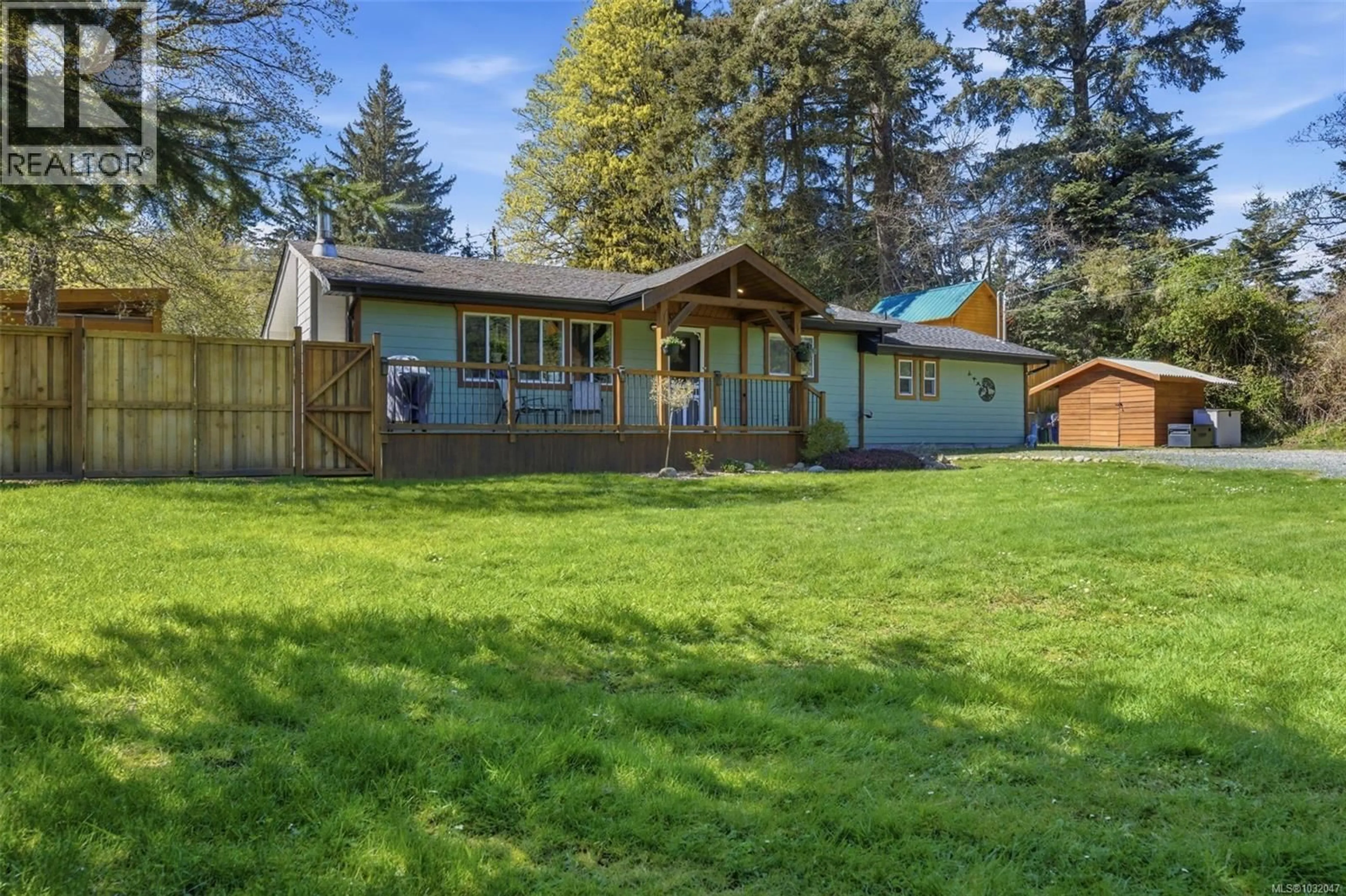 A pic from outside/outdoor area/front of a property/back of a property/a pic from drone, unknown for 1704 WHIFFIN SPIT ROAD, Sooke British Columbia V9Z0T8