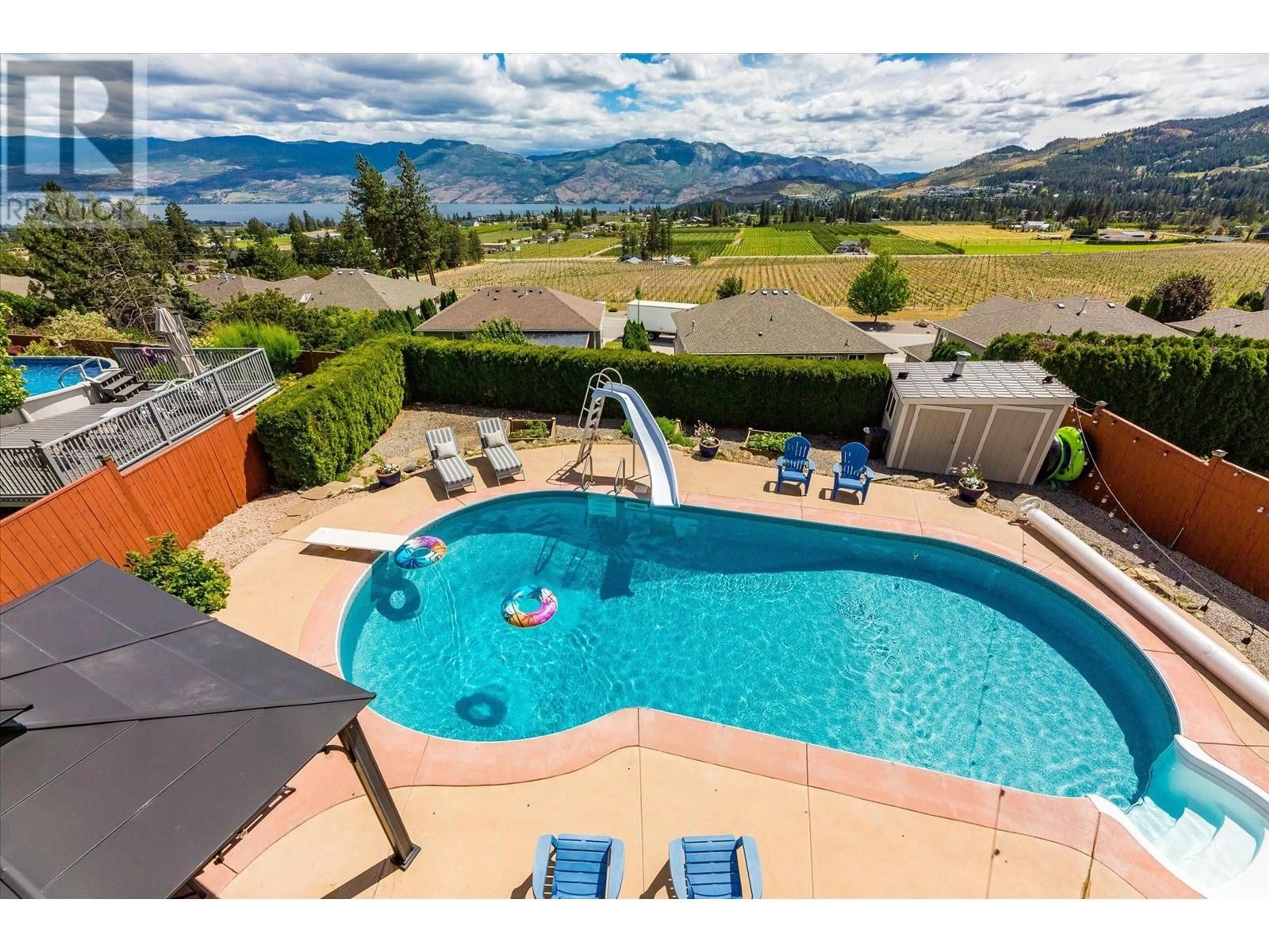 Indoor or outdoor pool for 2819 Summerview Place, West Kelowna British Columbia V4T2S5