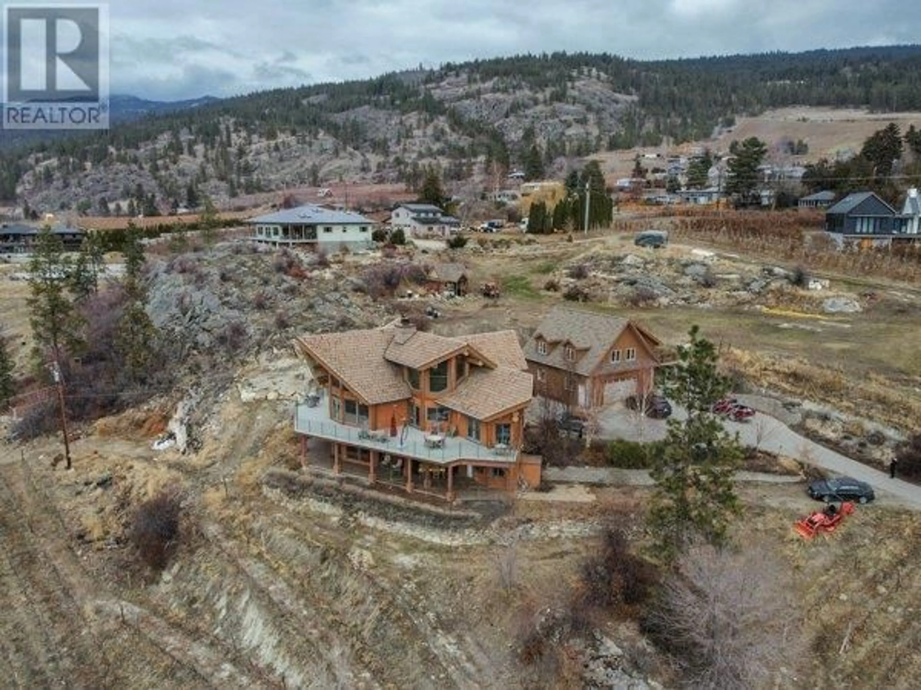 A pic from outside/outdoor area/front of a property/back of a property/a pic from drone, unknown for 3700 PARTRIDGE ROAD, Naramata British Columbia V0H1N0