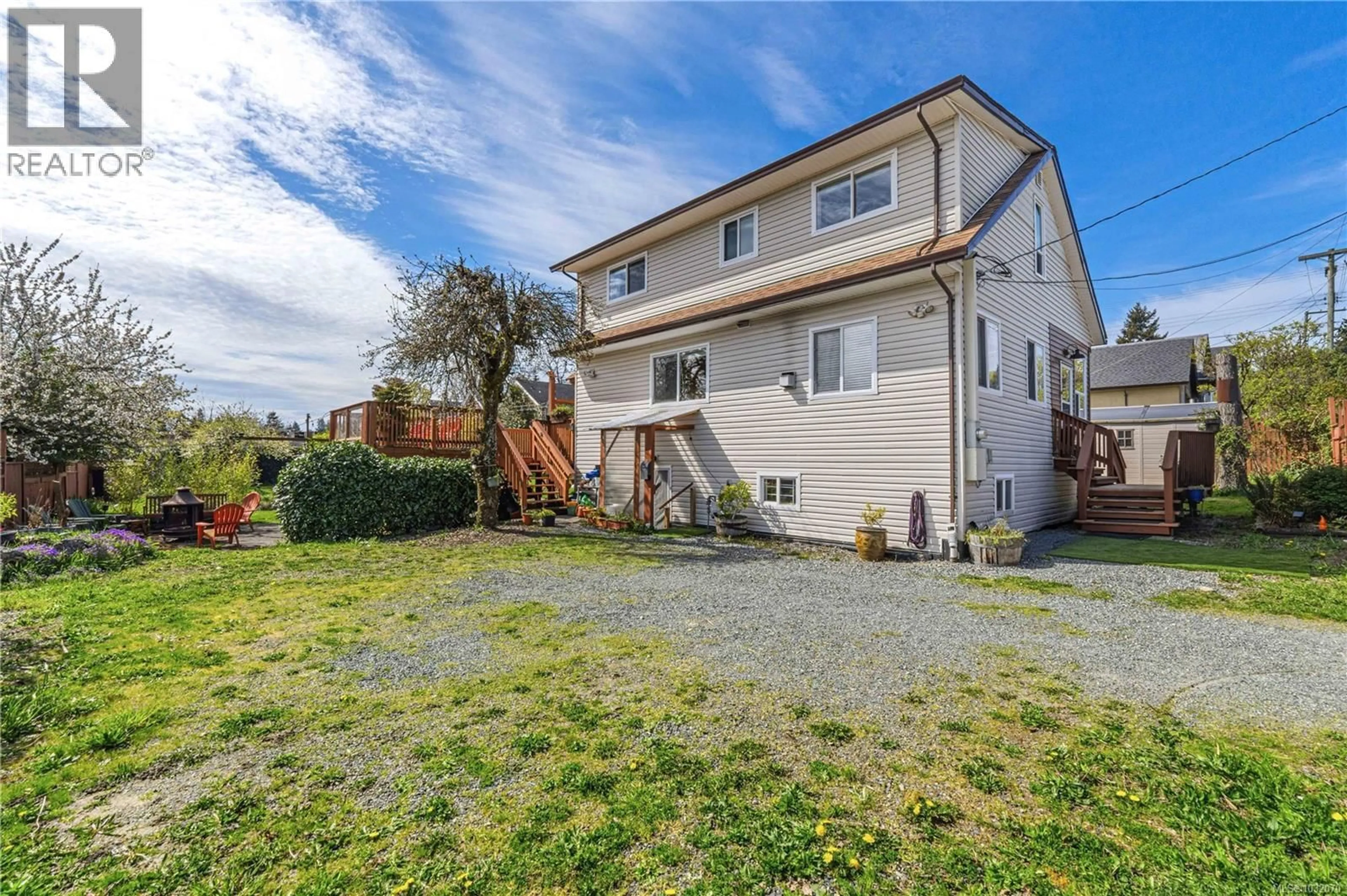 A pic from outside/outdoor area/front of a property/back of a property/a pic from drone, street for 245 SABISTON STREET, Nanaimo British Columbia V9R1M4