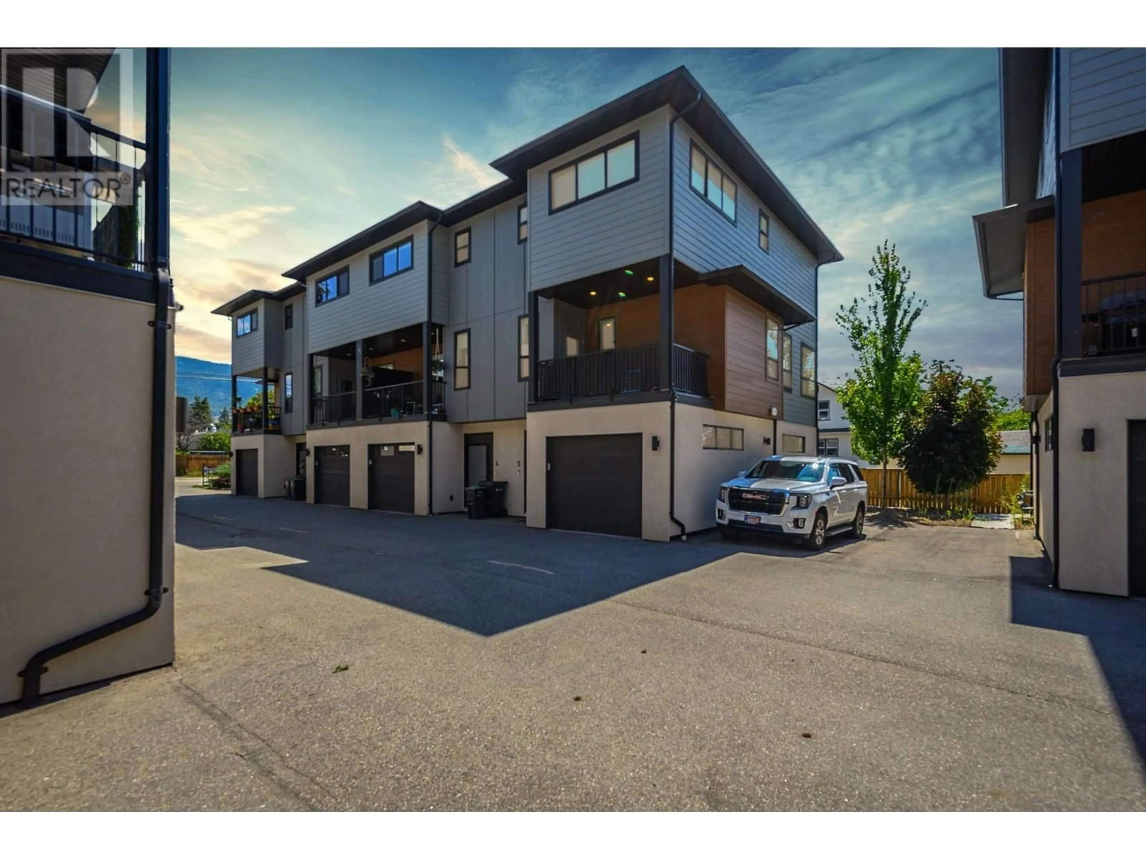 A pic from exterior of the house or condo for 4602 20 Street Unit# 5, Vernon British Columbia V1T4E5