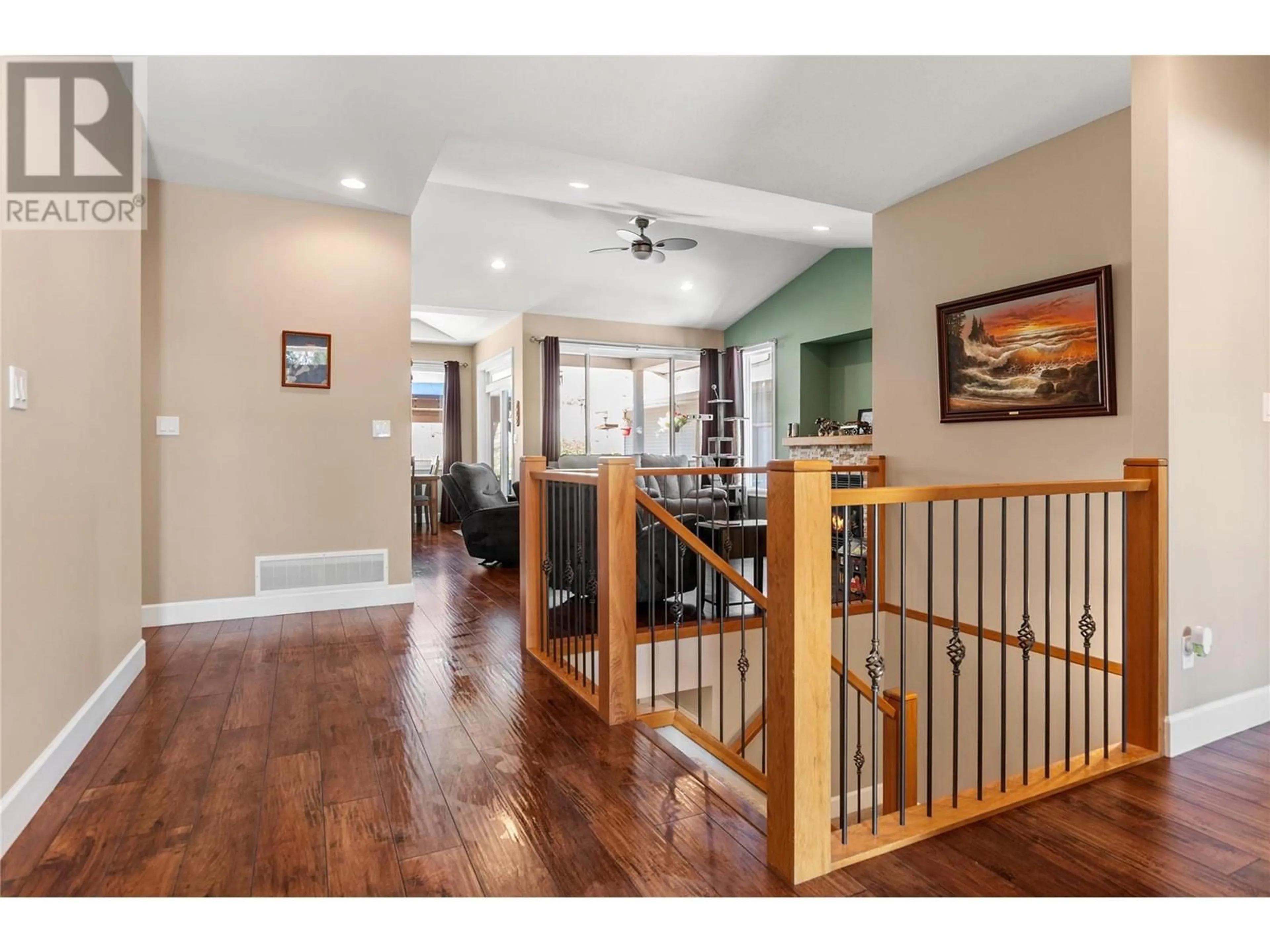 Indoor entryway, wood floors for 204 WESTRIDGE Court, Princeton British Columbia V0X1W0