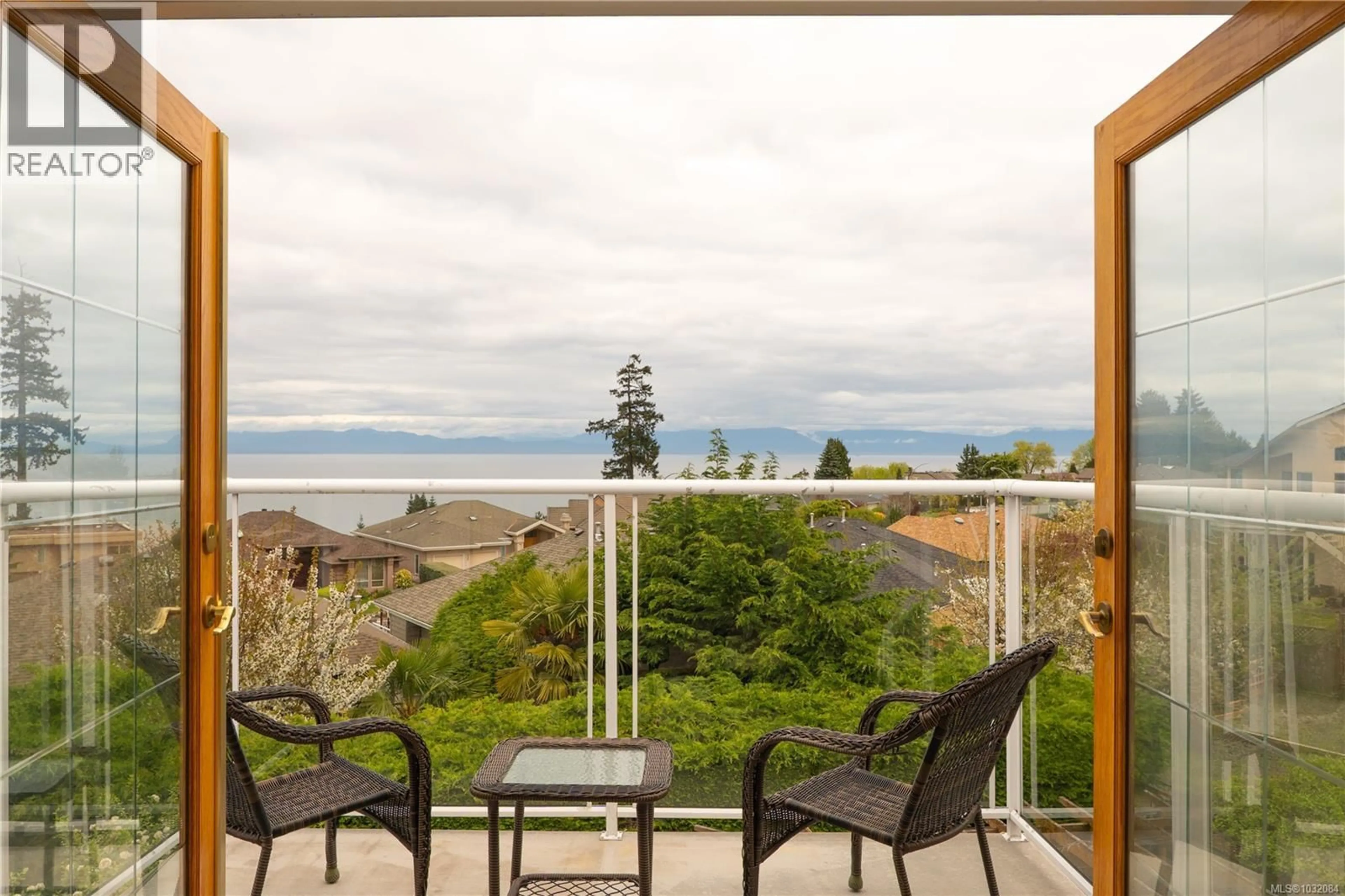 Patio, water/lake/river/ocean view for 6342 CORFU DRIVE, Nanaimo British Columbia V9V1P2