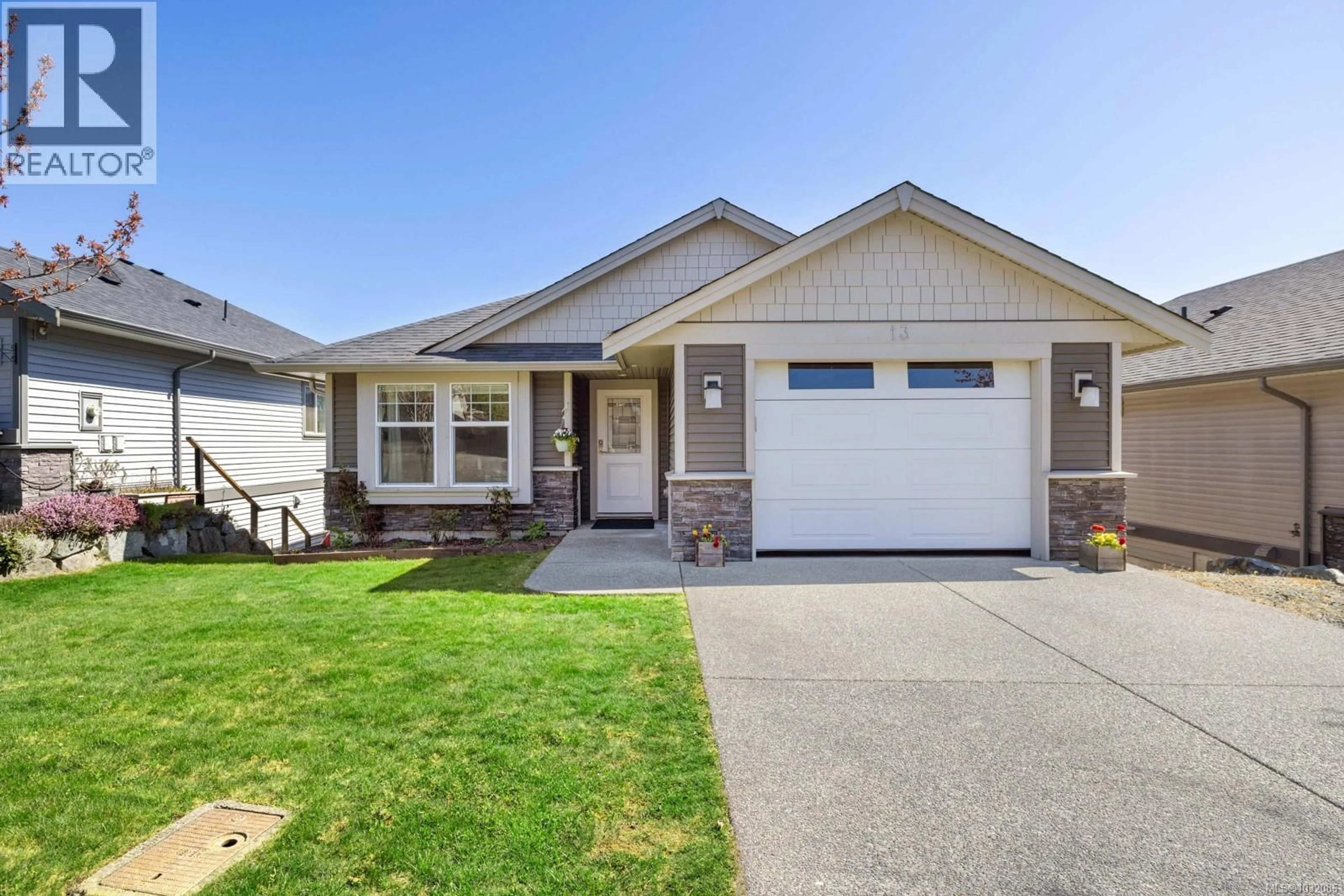 Home with vinyl exterior material, street for 13 - 9650 ASKEW CREEK DRIVE, Chemainus British Columbia V0R1K3