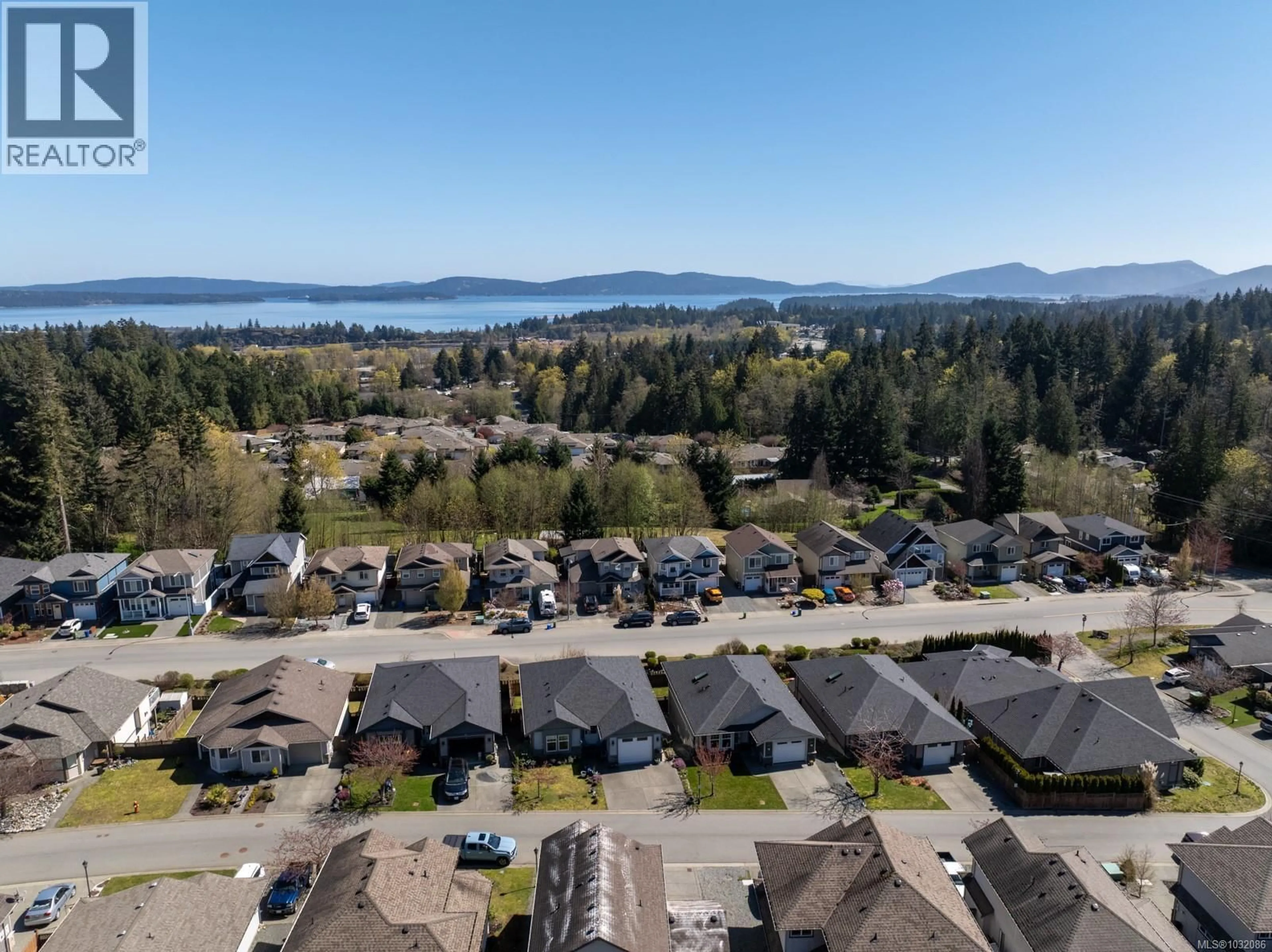 A pic from outside/outdoor area/front of a property/back of a property/a pic from drone, water/lake/river/ocean view for 13 - 9650 ASKEW CREEK DRIVE, Chemainus British Columbia V0R1K3