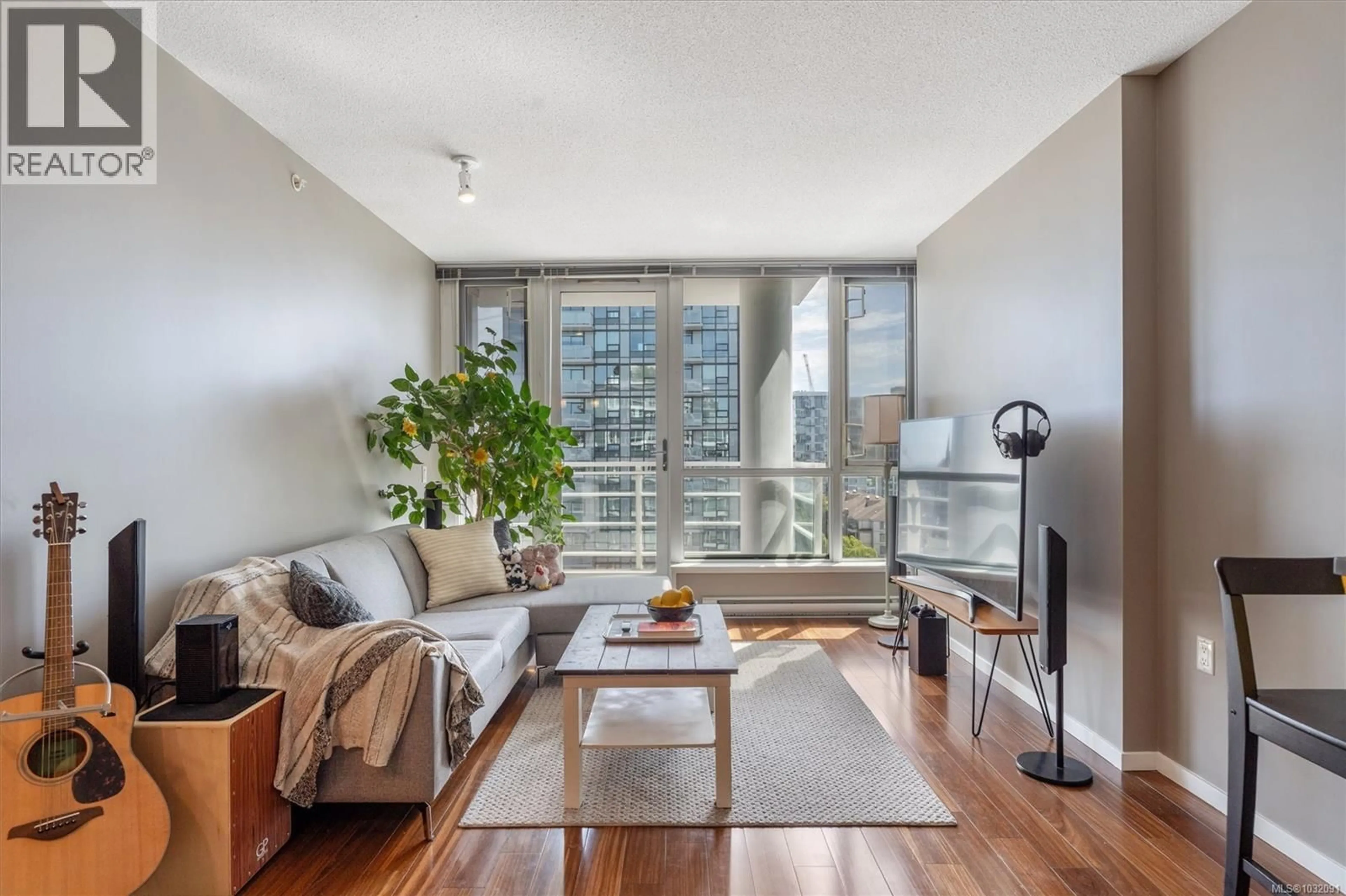 Living room with furniture, unknown for 1101 - 834 JOHNSON STREET, Victoria British Columbia V8W1N3